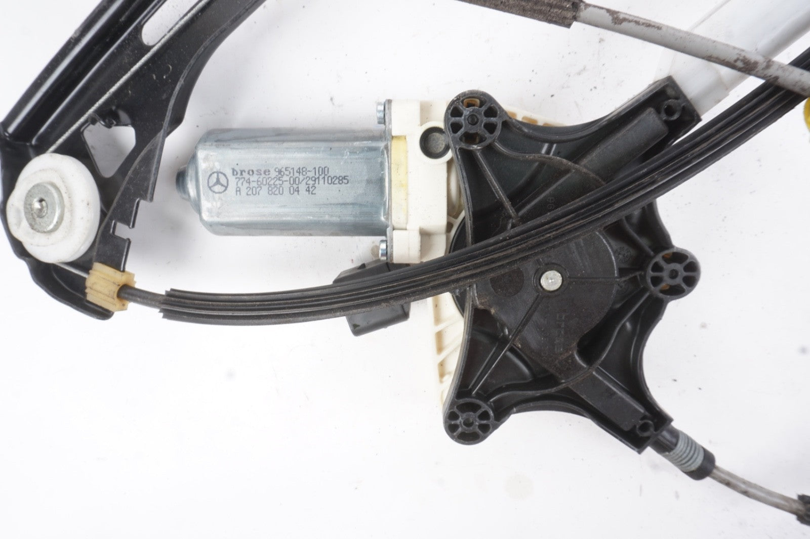2010 - 2017 Mercedes E350 Coupe Convertible Front Left Window Regulator Motor