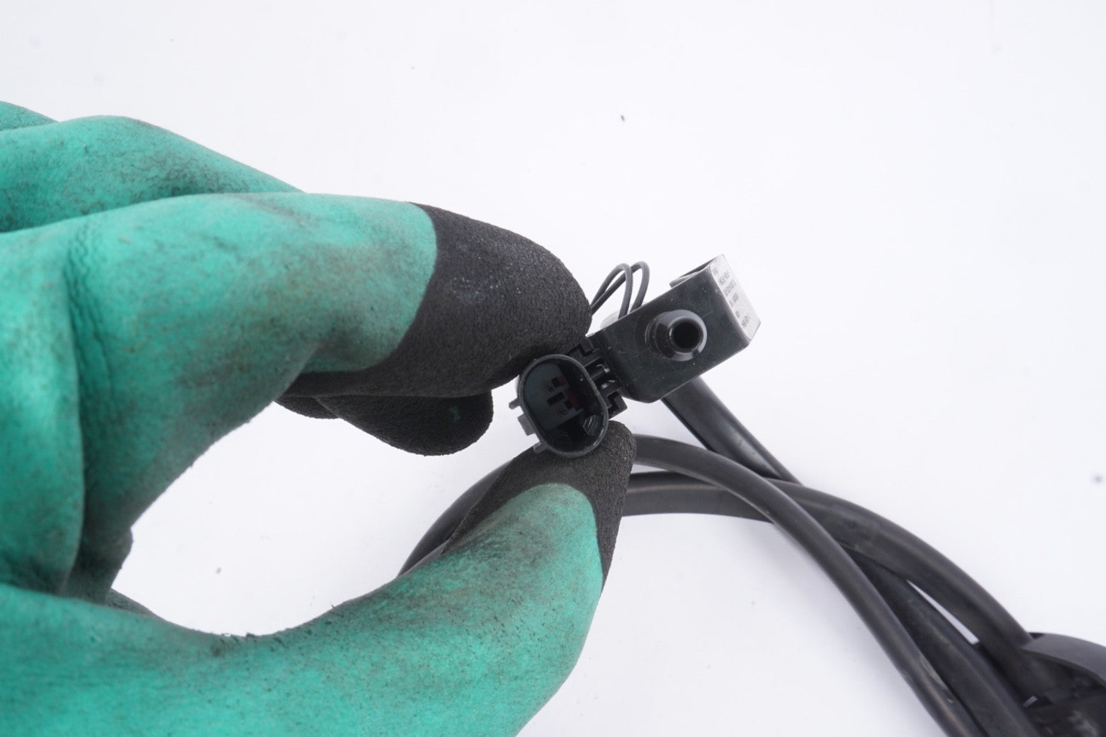 2018 - 2023 BMW X2 F39 FRONT WINDSHIELD WIPER WASHER NOZZLE HOSE TUBE OEM