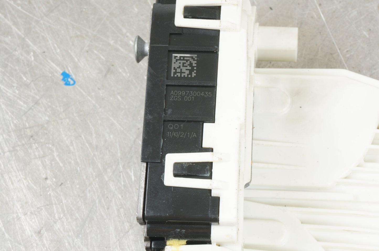 2012 2013 2014 Mercedes C300 W204 Rear Right Passenger Door Lock Latch Actuator