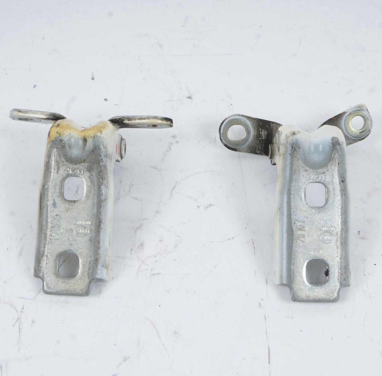 2020-2023 Cadillac CT4 Front Left Door Upper & Lower Hinge Set OEM