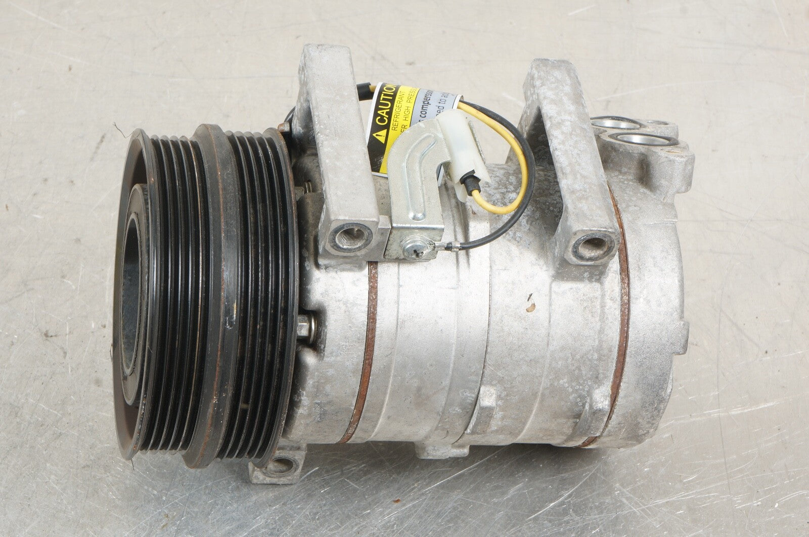 2012 Volvo  C30 C70 S40 V50UAC AC Compressor