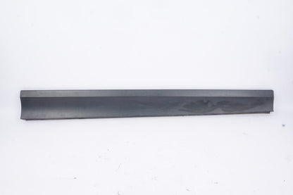 11-18 BMW X3 X4 (F25 26) FRONT RIGHT LOWER DOOR MOULDING TRIM (w/o M or X-LINE)