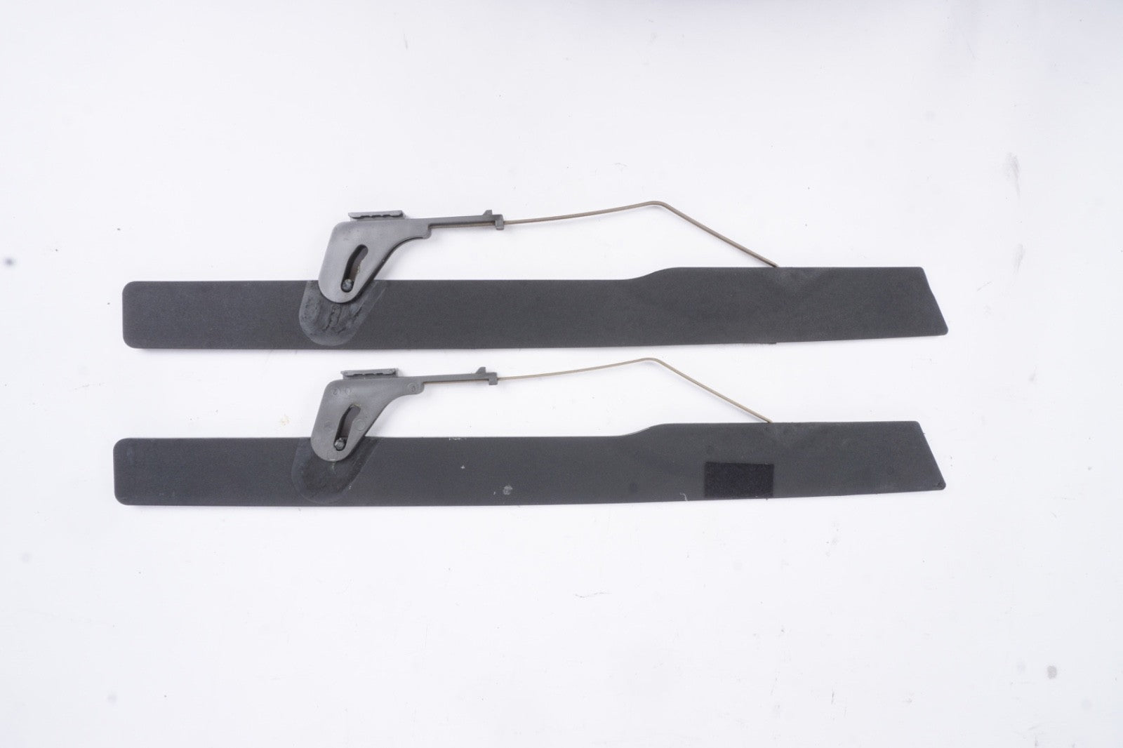 2014 - 2017 MERCEDES S550 W222 SUNROOF BRACKET L&R PAIR