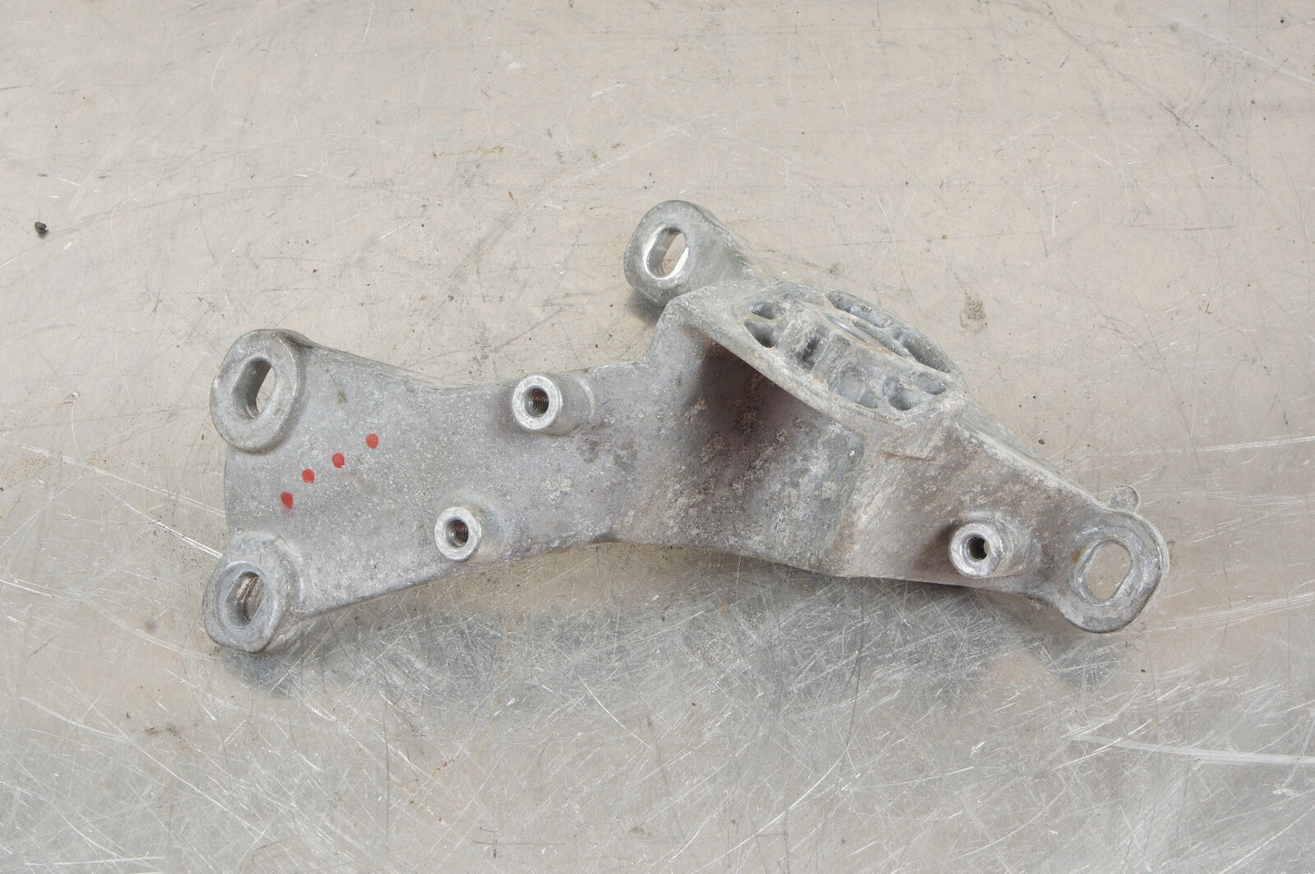 11-17 Audi D4 A8 A8L Right Transmission Mount Bracket 4H0399114E OEM