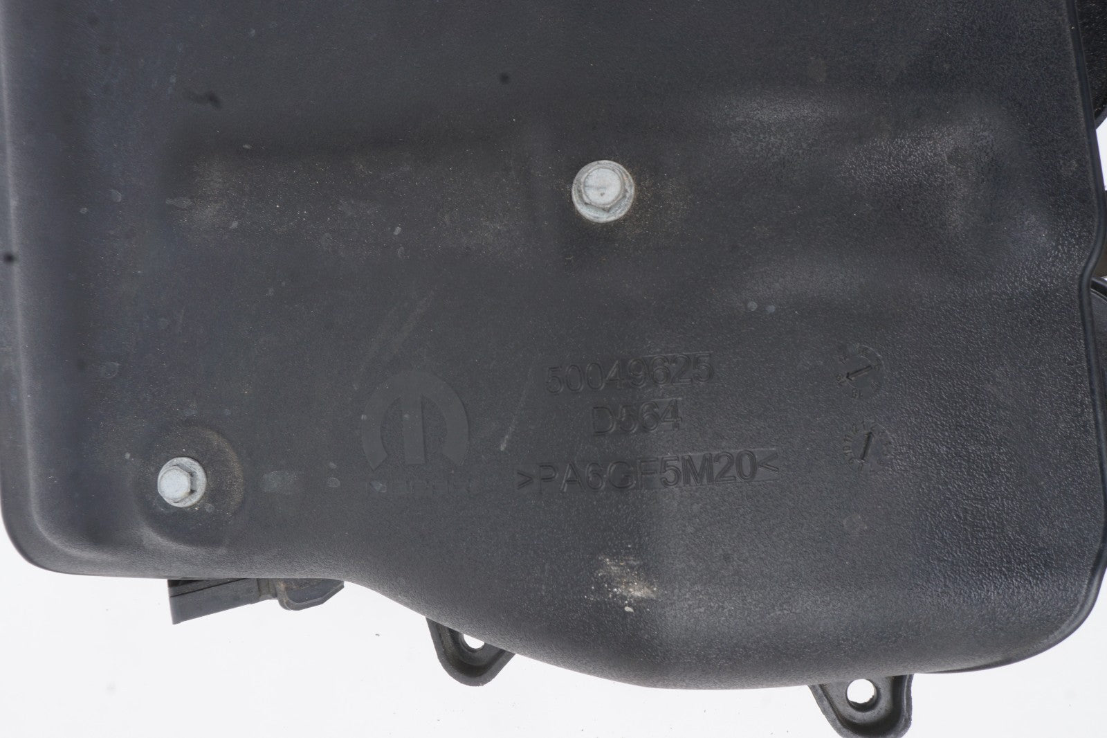 2018 - 2021 Jeep Renegade 2.4l Intake Manifold OEM