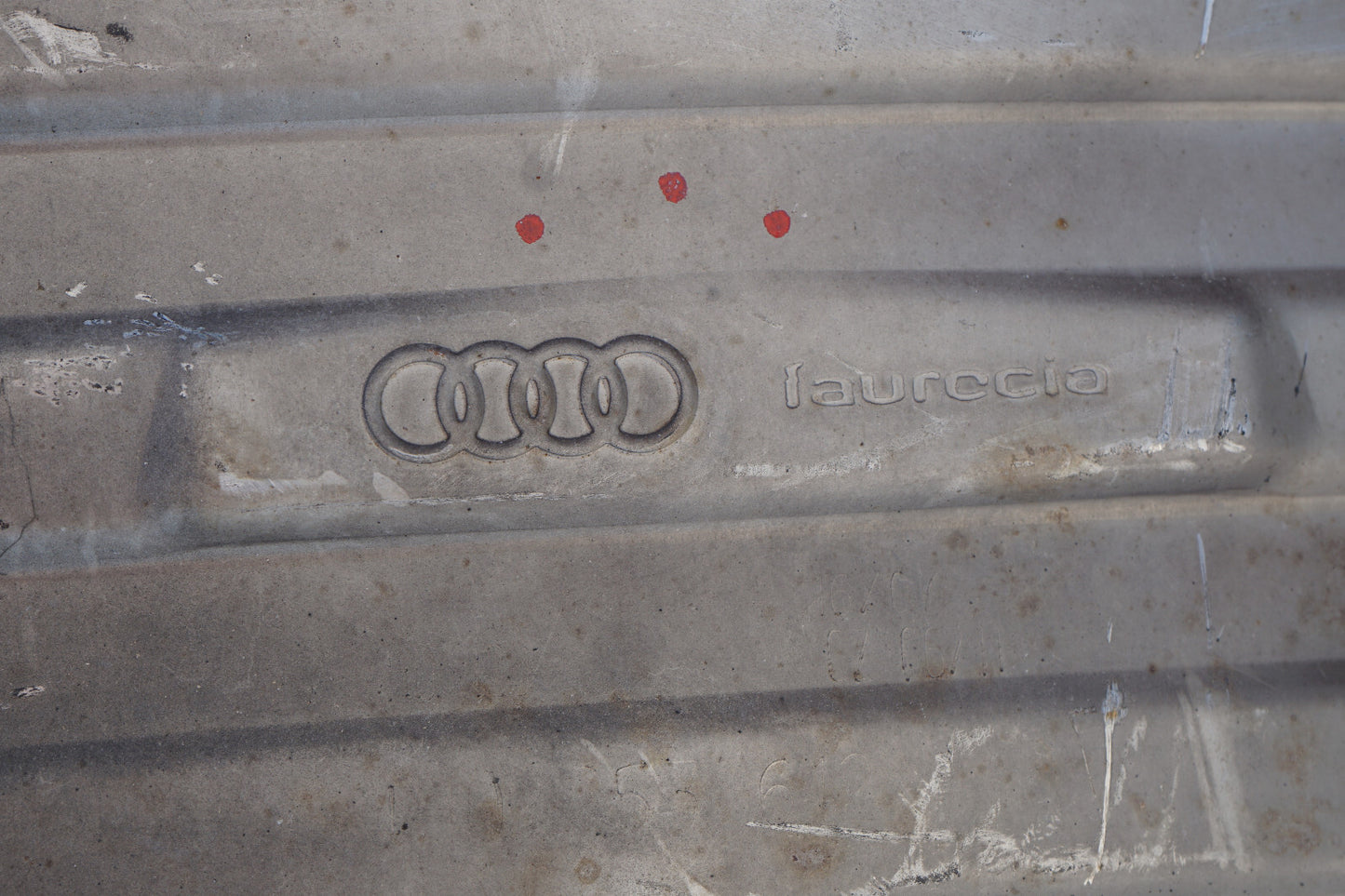 2012 - 2014 AUDI A7 3.0L EXHAUST MUFLER LEFT DRIVER SIDE  OEM