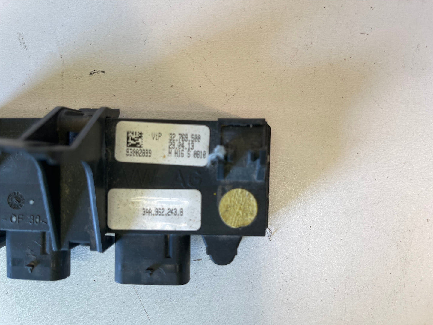 2012-2018 AUDI A6 A7 A8 A8L TAILGATE TRUNK KEYLESS ENTRY CONTROL MODULE OEM