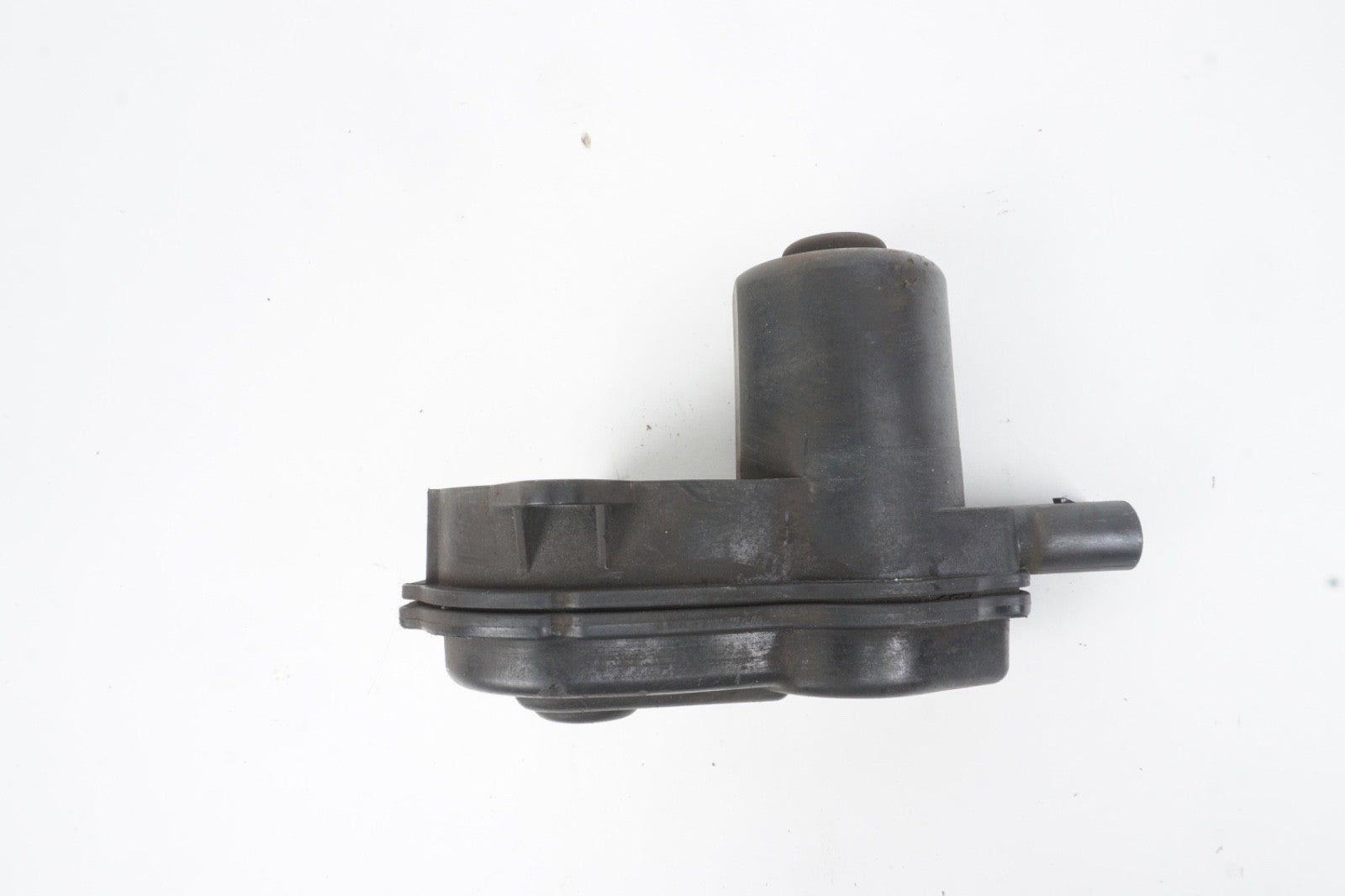 2011 - 2018 Audi A8 A8L Quattro Rear Left Axle Parking Brake Actuator Motor OEM