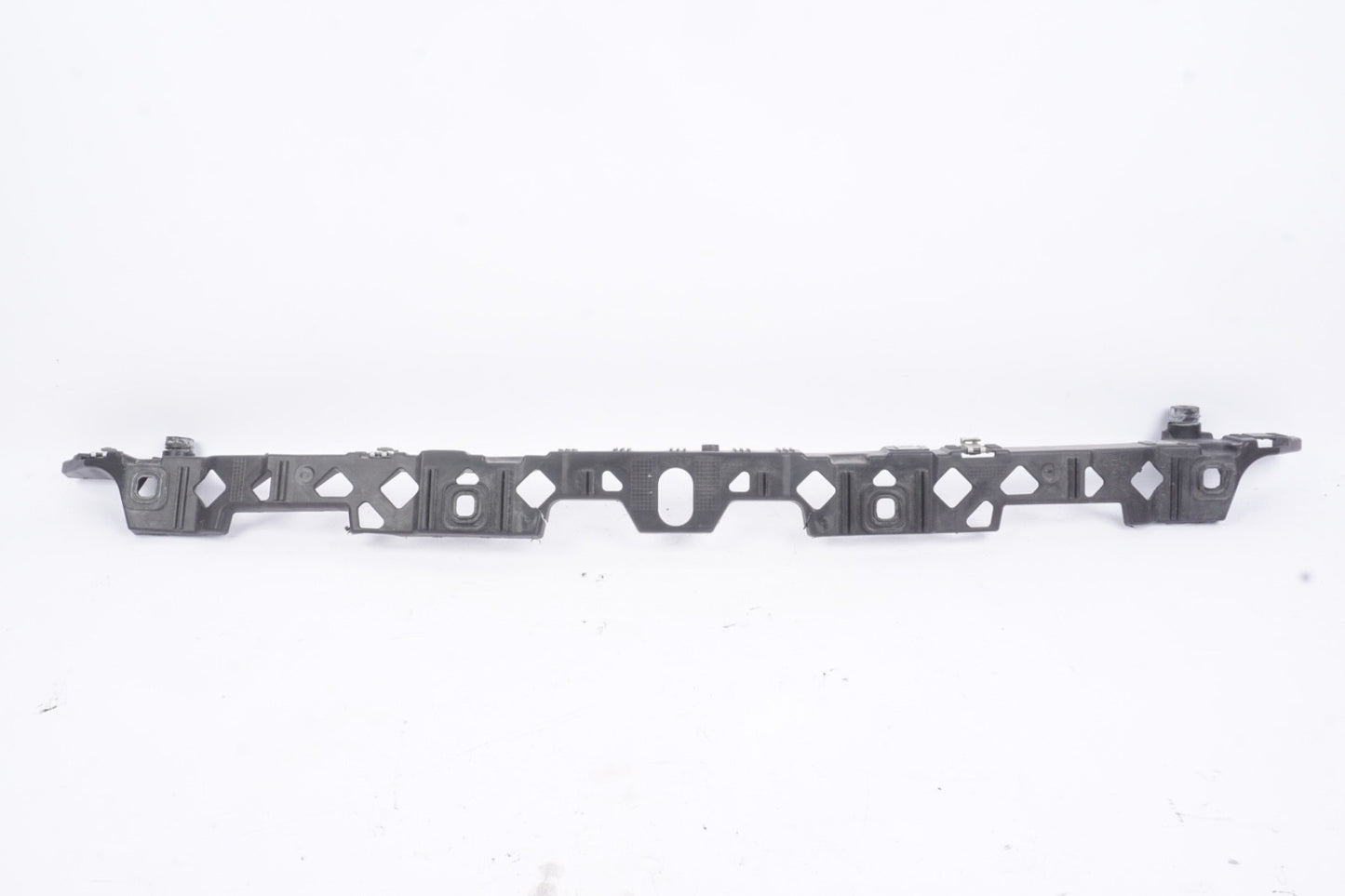 2018 - 2020 BMW X2 SKID MOUNTING BUMPER BRACKET FACTORY OEM