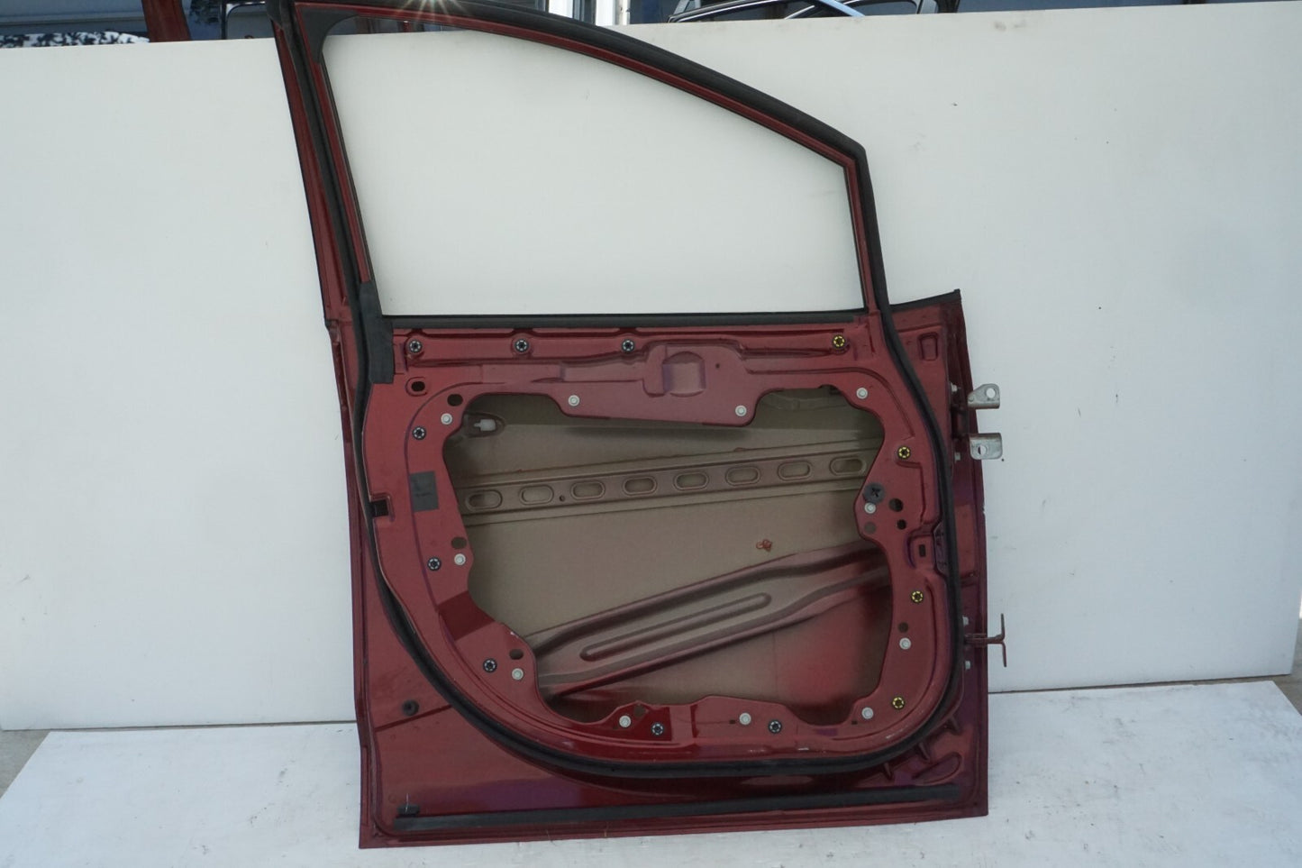 17-22 CHRYSLER PACIFICA FRONT LEFT DRIVER SIDE DOOR SHELL OEM