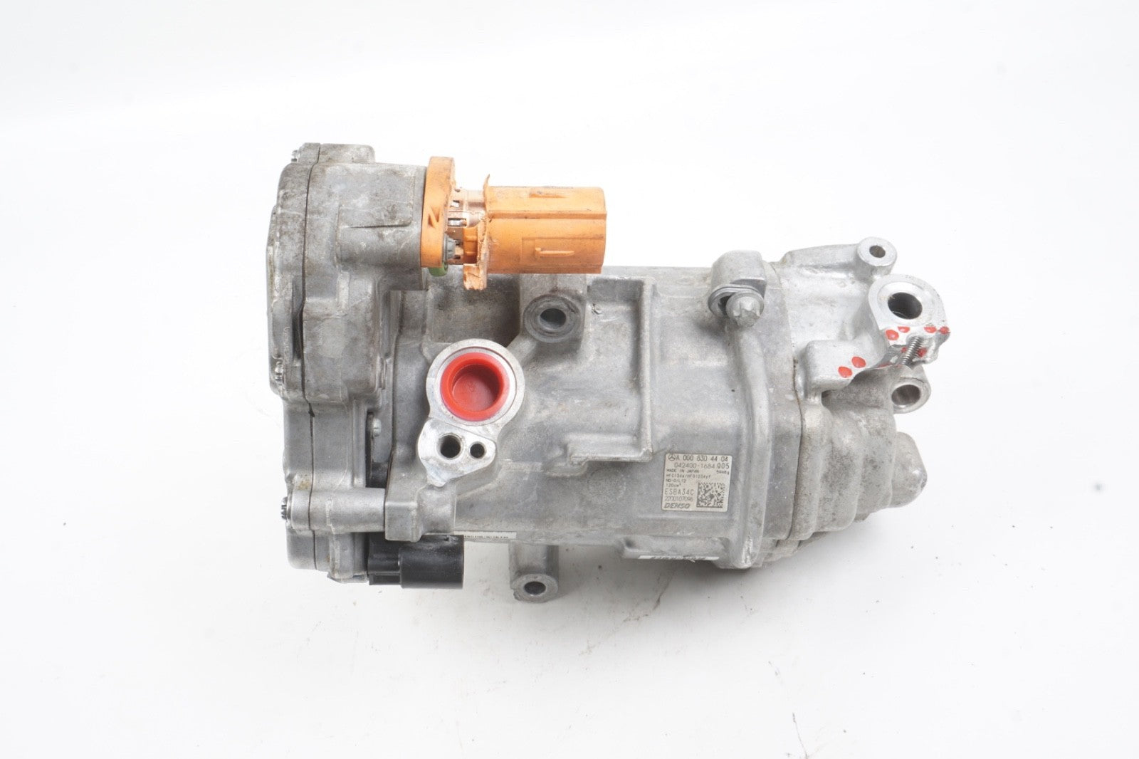 2022 - 2025 Mercedes EQB X243 350 4Matic A/C COMPRESSOR - HAS DAMAGE - FOR PARTS
