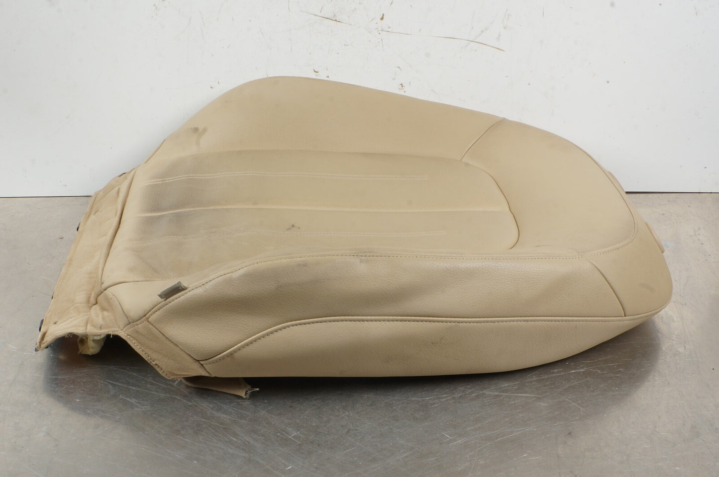 2012-2014 2016-2018 AUDI A7 C7 - Front LEFT SEAT Upper Backrest Cushion Assembly