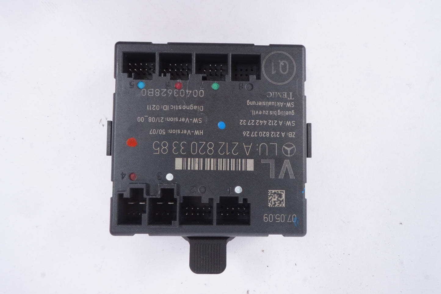 08-18 Mercedes W212 E350 SLK350 E400 Front Left Side Door Control Module OEM