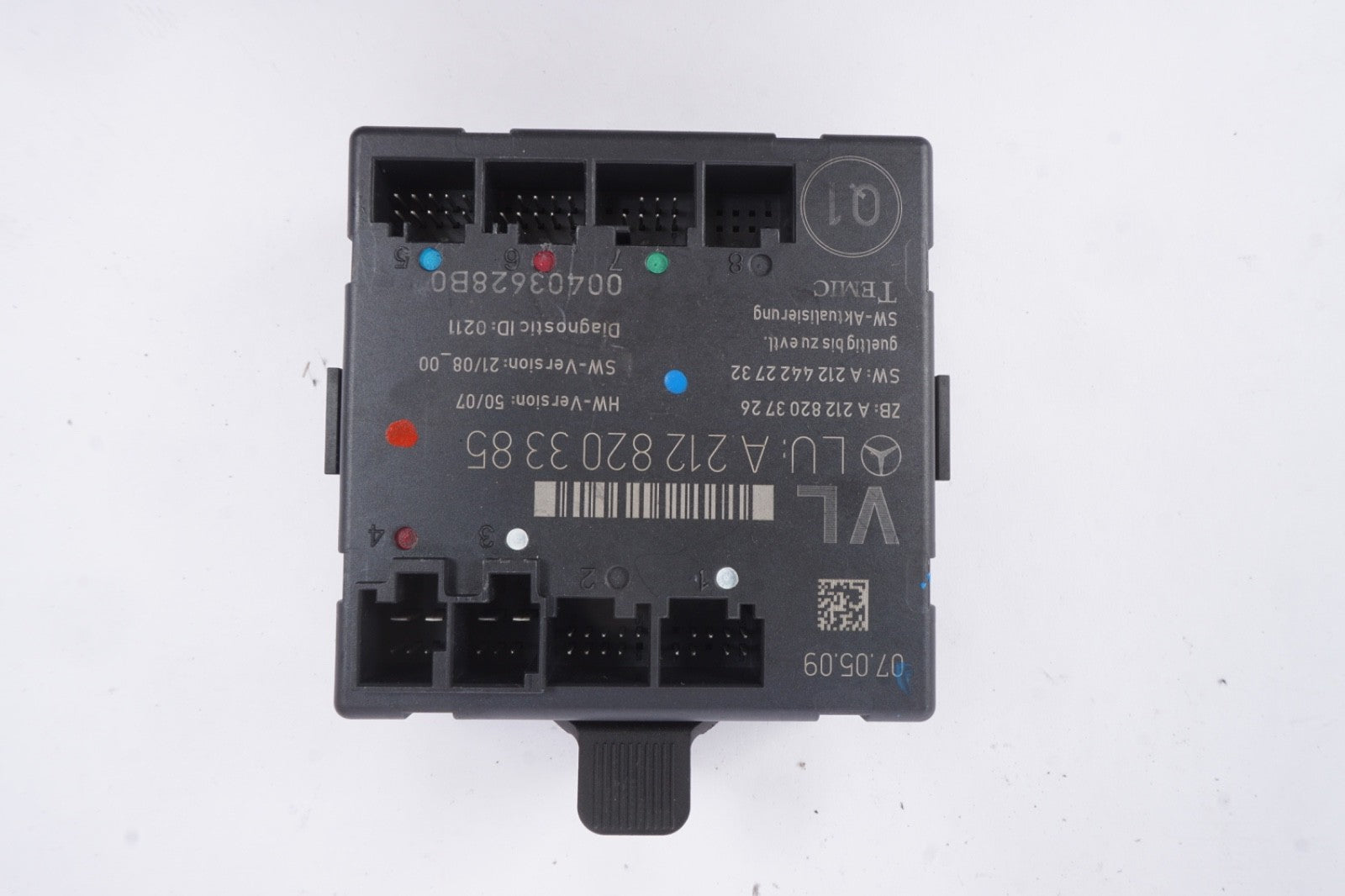 08-18 Mercedes W212 E350 SLK350 E400 Front Left Side Door Control Module OEM