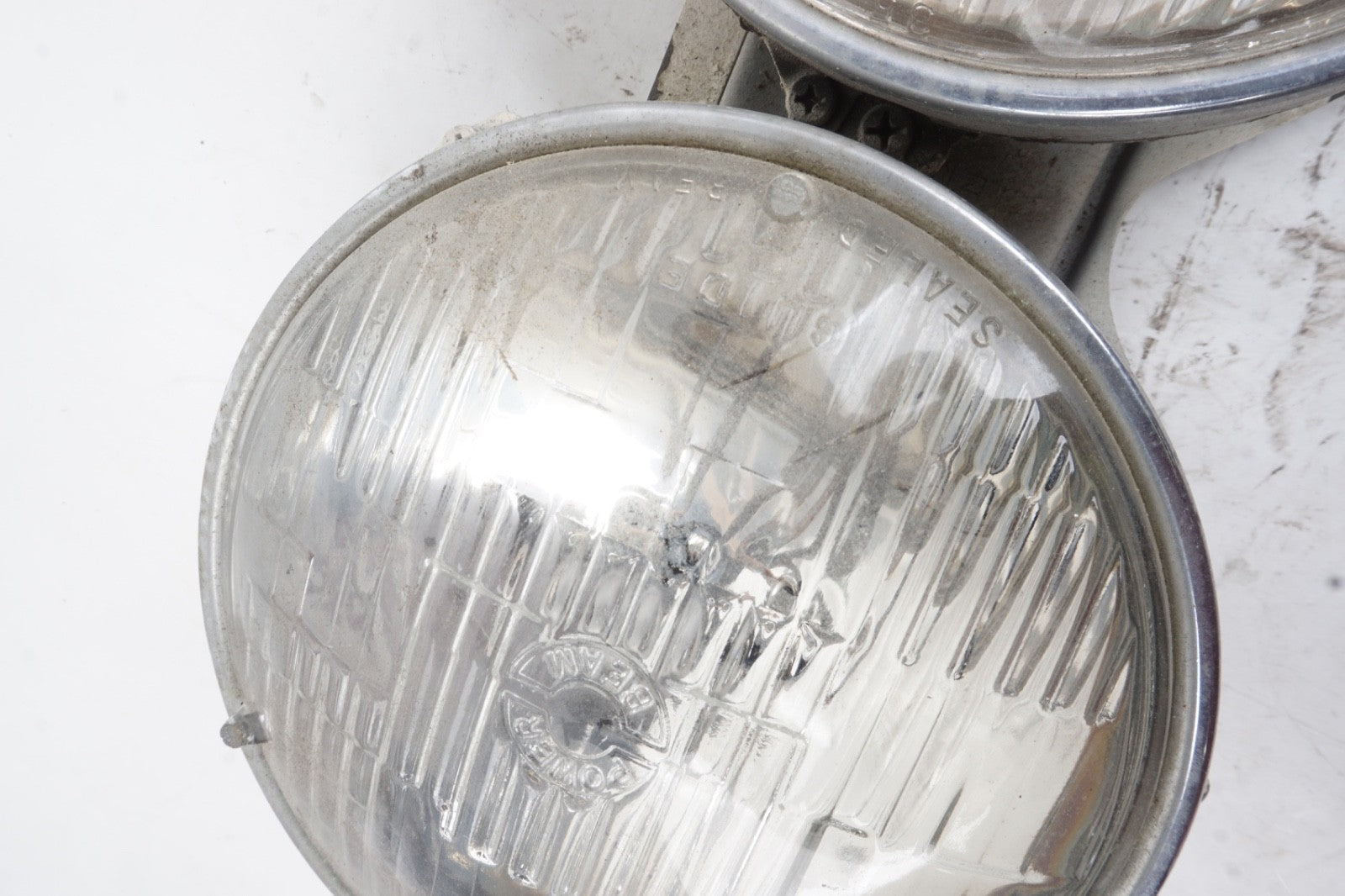 59-68 Mercedes W111 220sb 250se Left or Right Side Headlight Head Light Lamp OEM