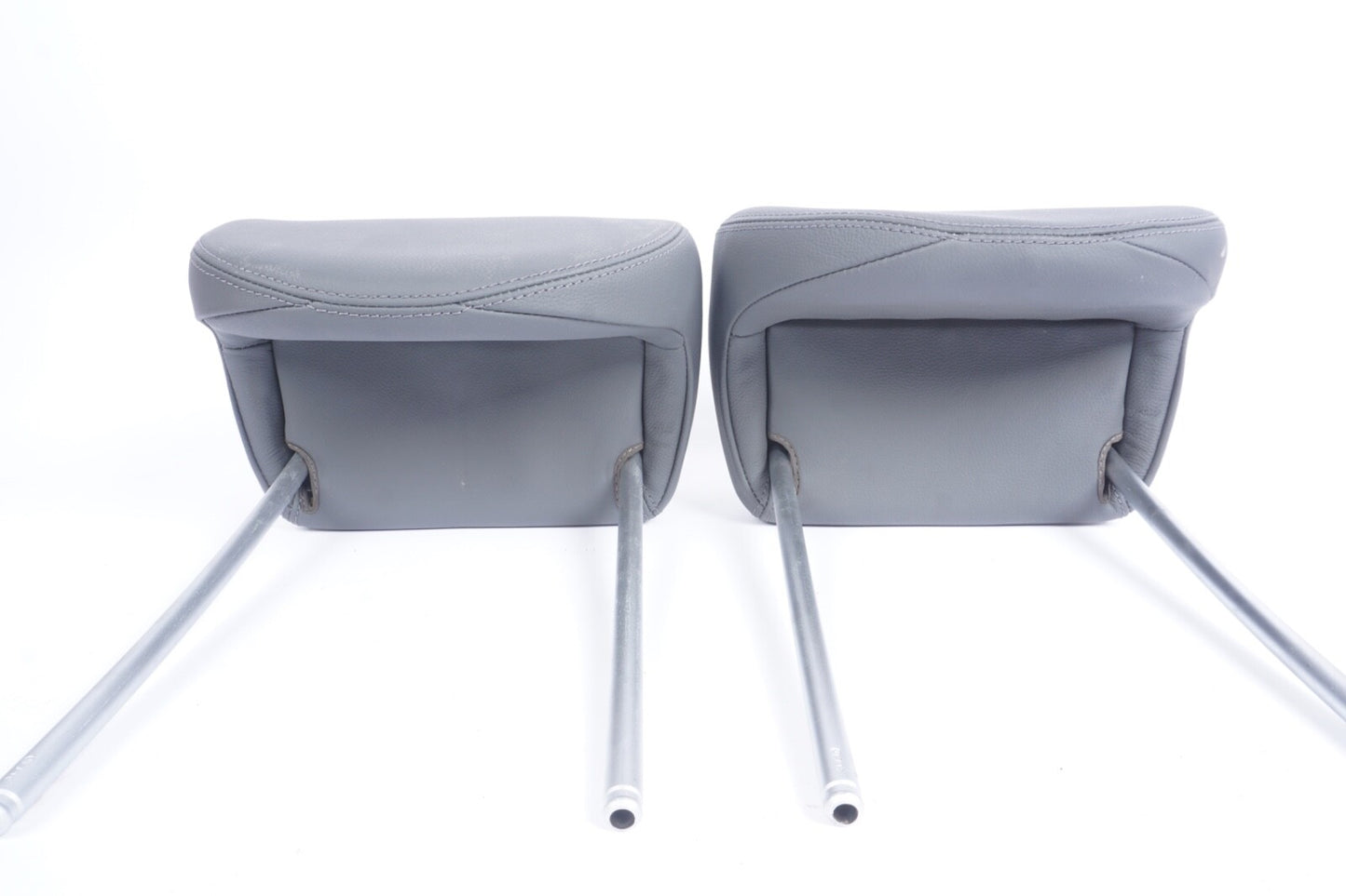 03-08 Mercedes R230 SL500 SL600 Front Right / Left Seat Headrest Head Rest OEM