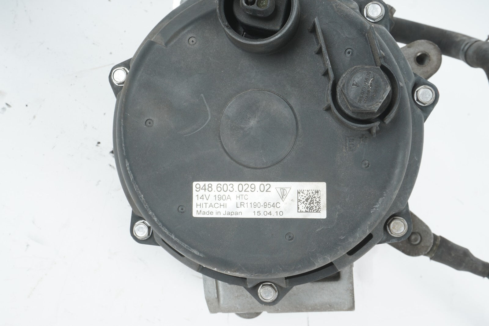 10 - 16 PORSCHE PANAMERA 3.6L ALTERNATOR 94860302902 OEM