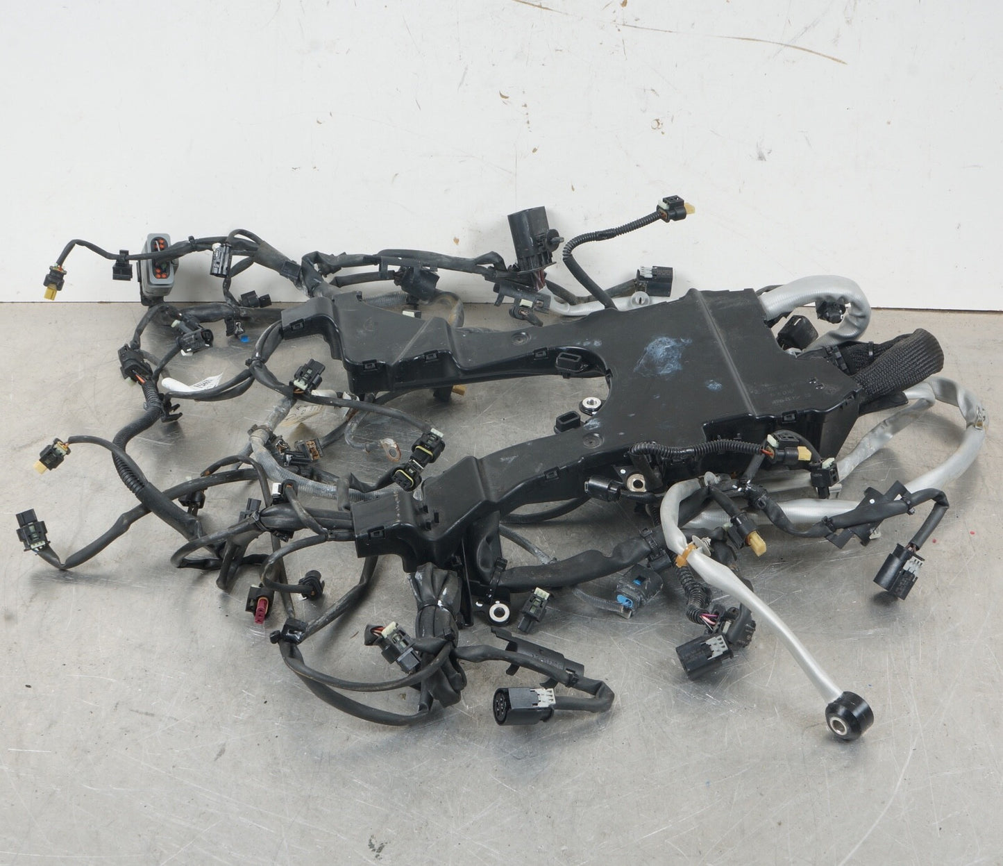 2017 - 20 Mercedes Benz SL450 3.0L Engine Wiring Harness 2761591025 2761503800