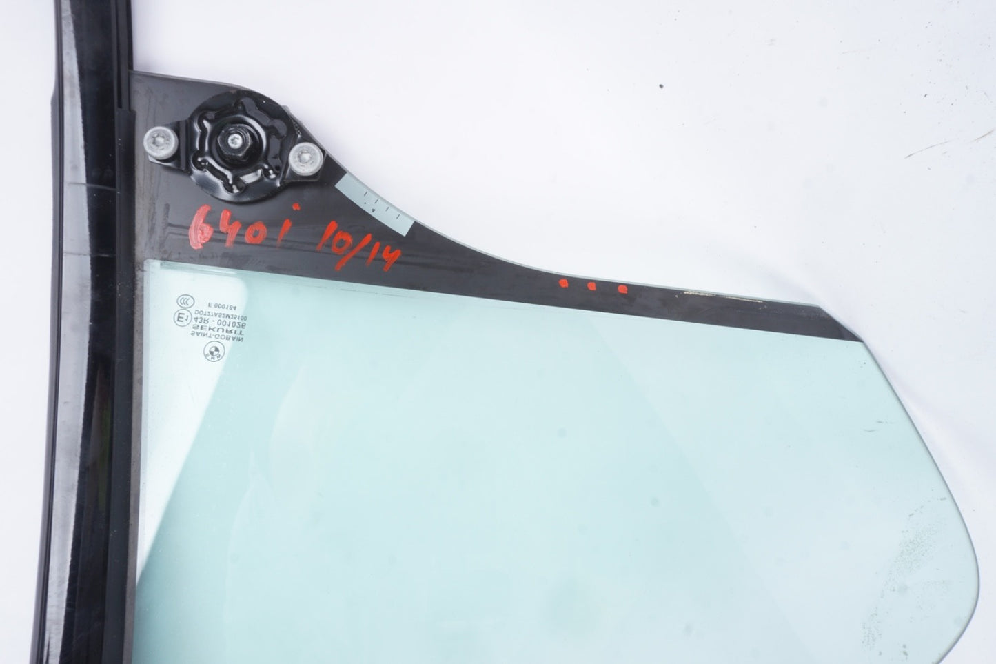 2014 - 2019 BMW 650 640 GRAN COUPE - REAR LEFT DOOR Quarter Window Glass 7275379