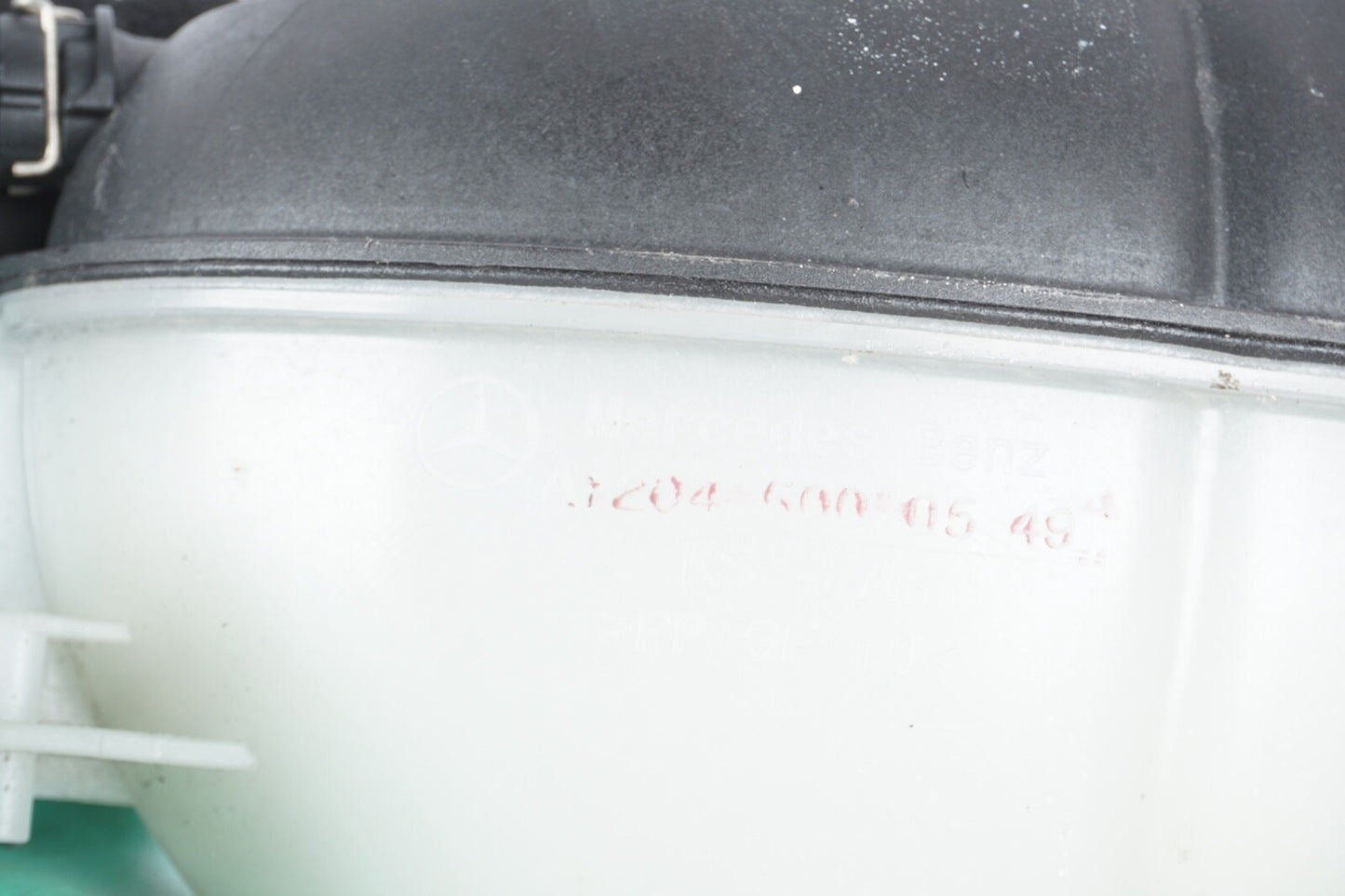 08-18 Mercedes W207 E350 C300 Coolant Reservoir Overflow Expansion Tank OEM
