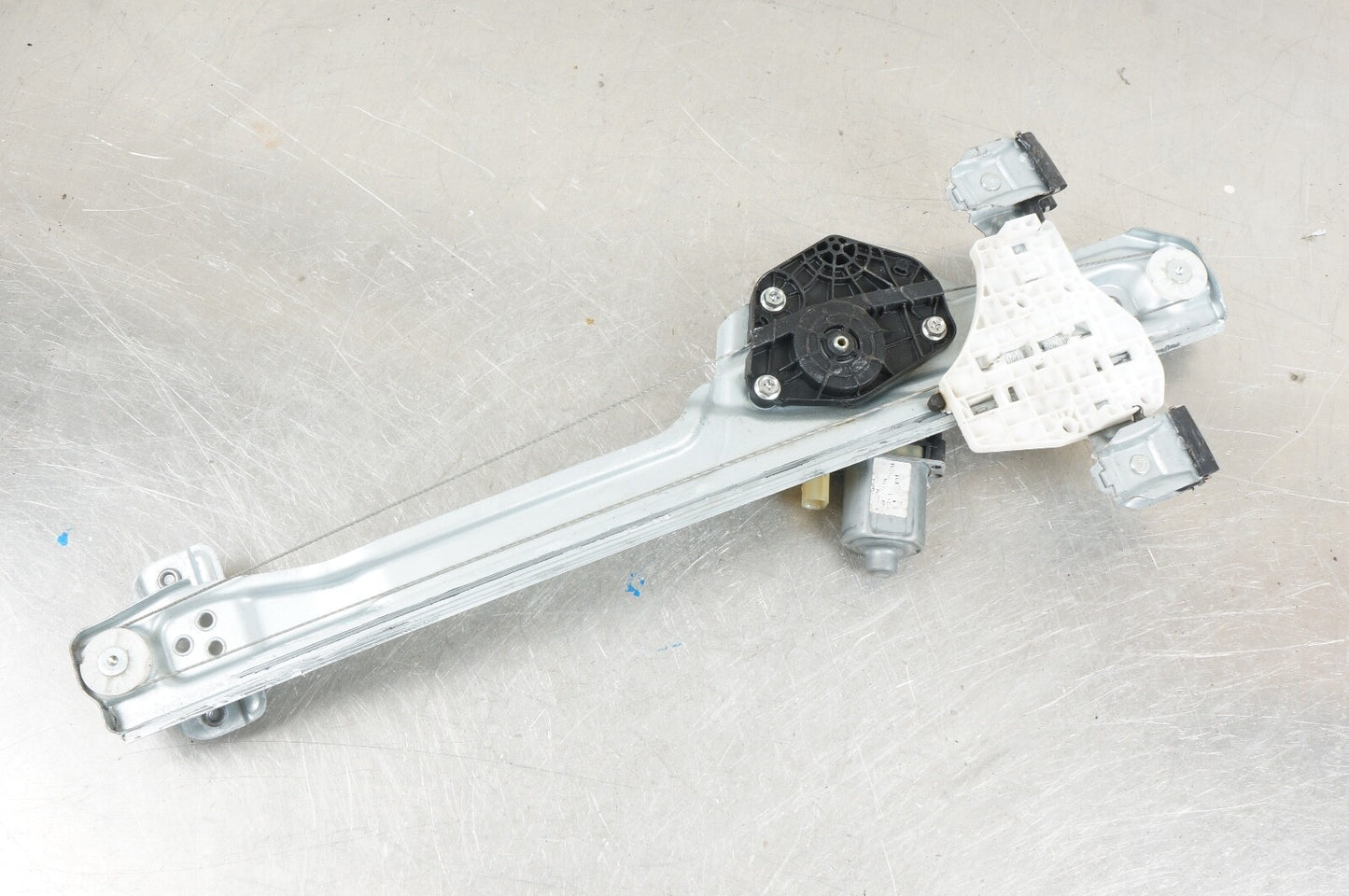 16 to 18 Silverado Sierra Left Lh Driver Rear Door Window Regulator Ext Cab Oem