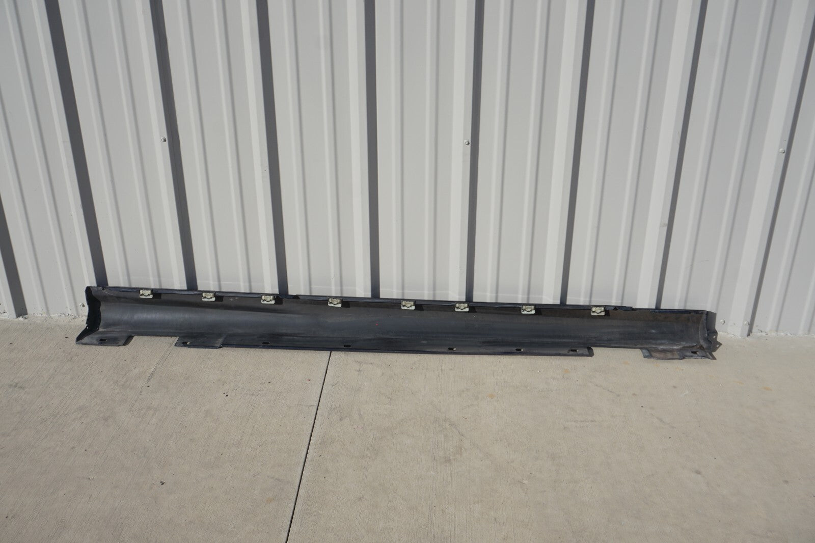 08-14 Mercedes C300 C350 W204 Left Side Rocker Panel Skirt Molding OEM
