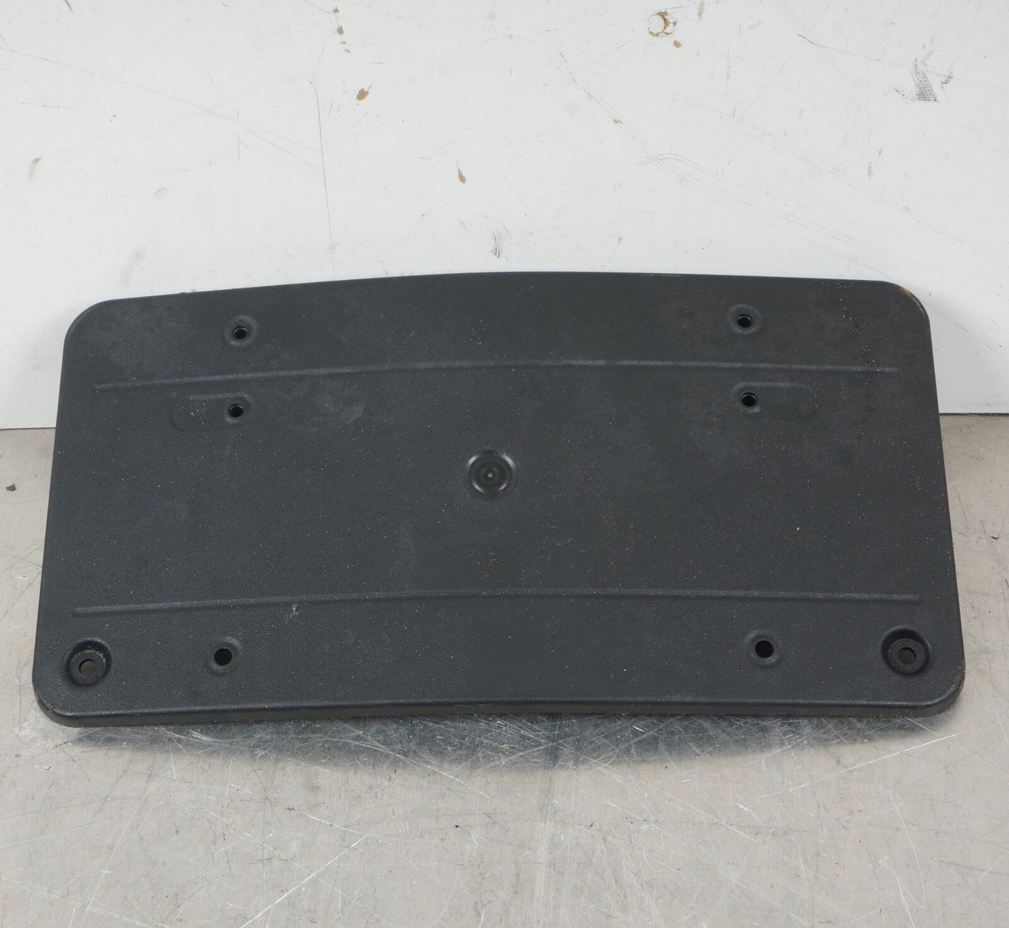 03-09 Mercedes CL550 FRONT BUMPER LICENSE PTATE HOLDER 2168850481