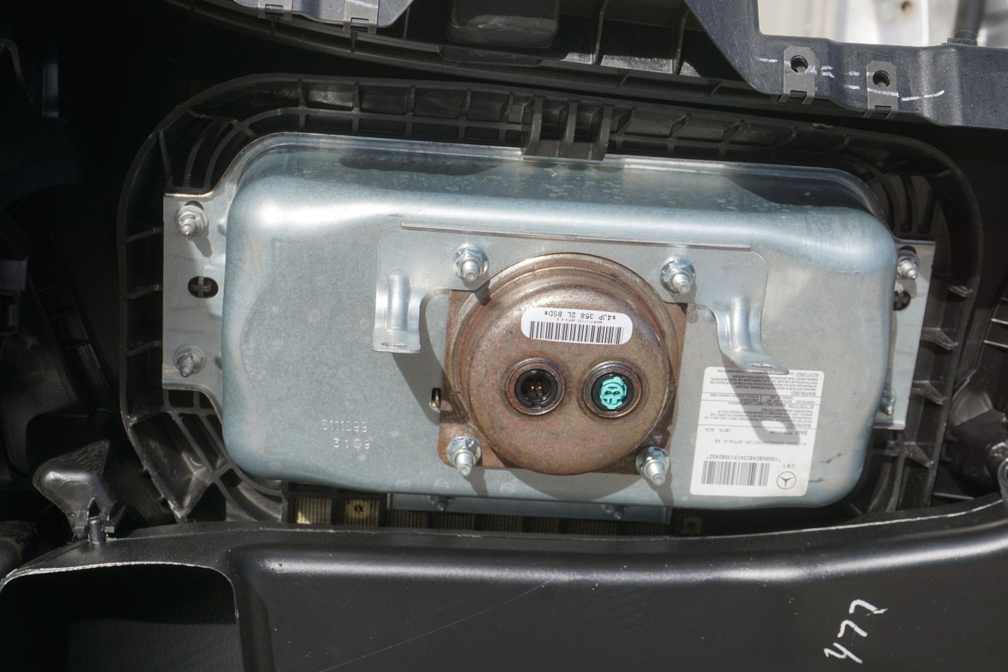 2013 - 2016 Mercedes GL450 X166 Dash Dashboard Panel OEM