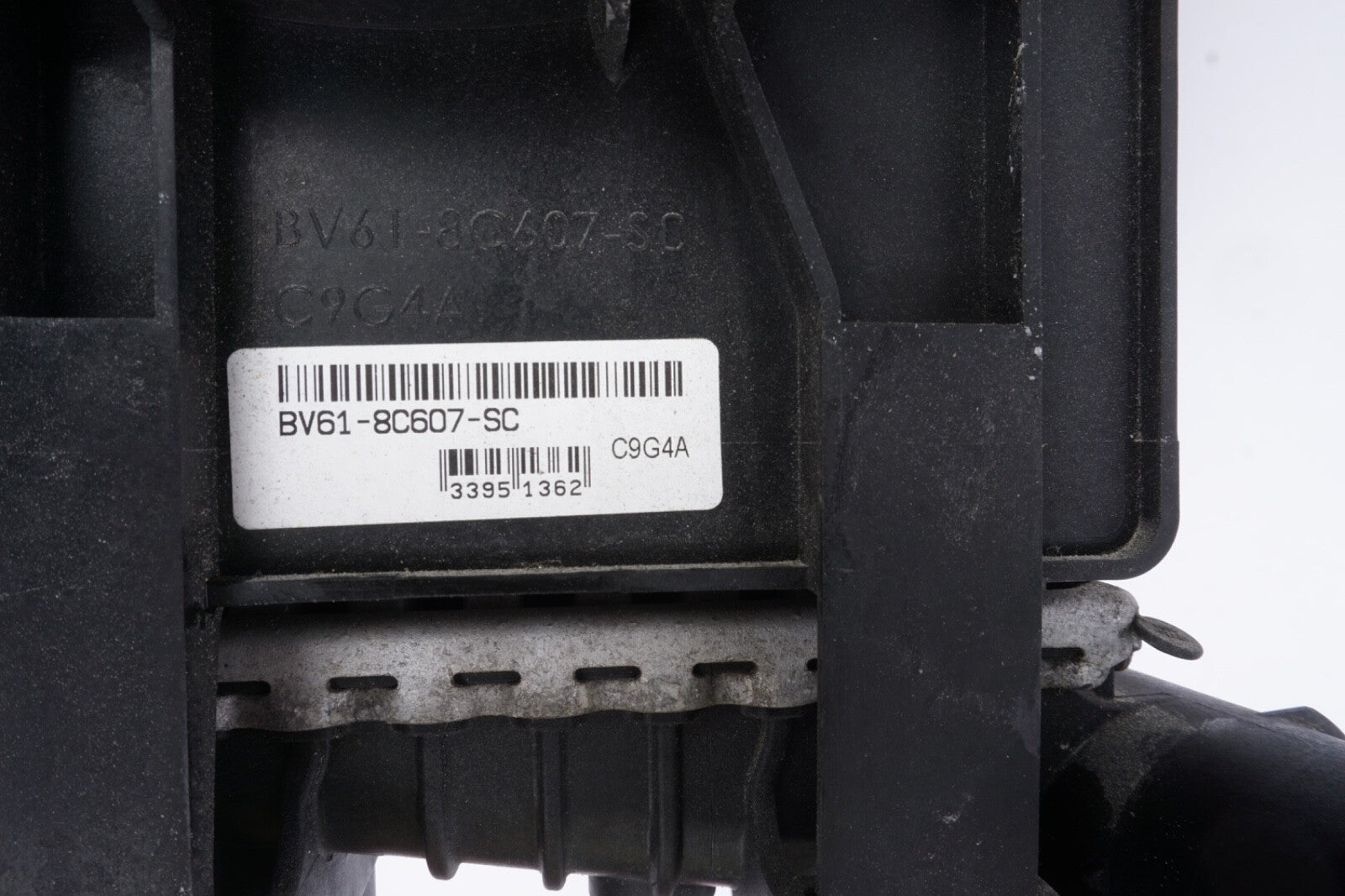 2015 2018 Ford Focus 1.0L Engine Radiator And Cooling Fan Assembly BV61-8C607-KA