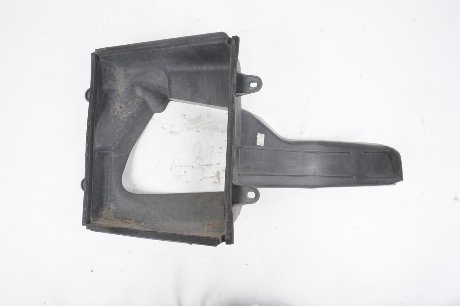 2014-2021 MASERATI GHIBLI M157 3.0L FRONT LEFT INTERCOOLER AIR DUCT SHROUD OEM