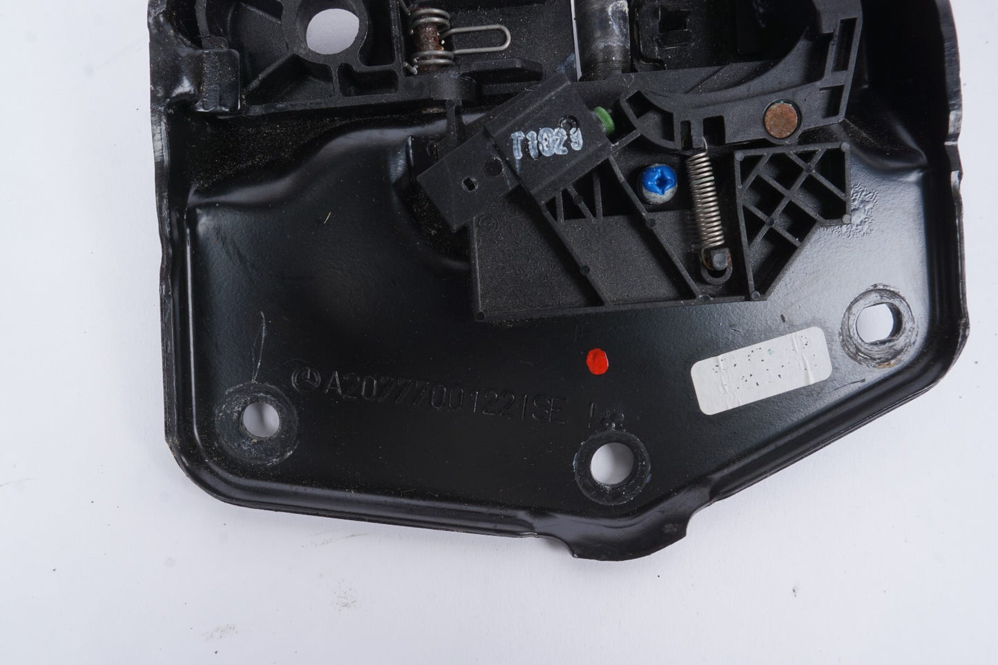 11 - 17 Mercedes E350 E550 Front Top Roof Lock Latch Cover Set of 2 OEM