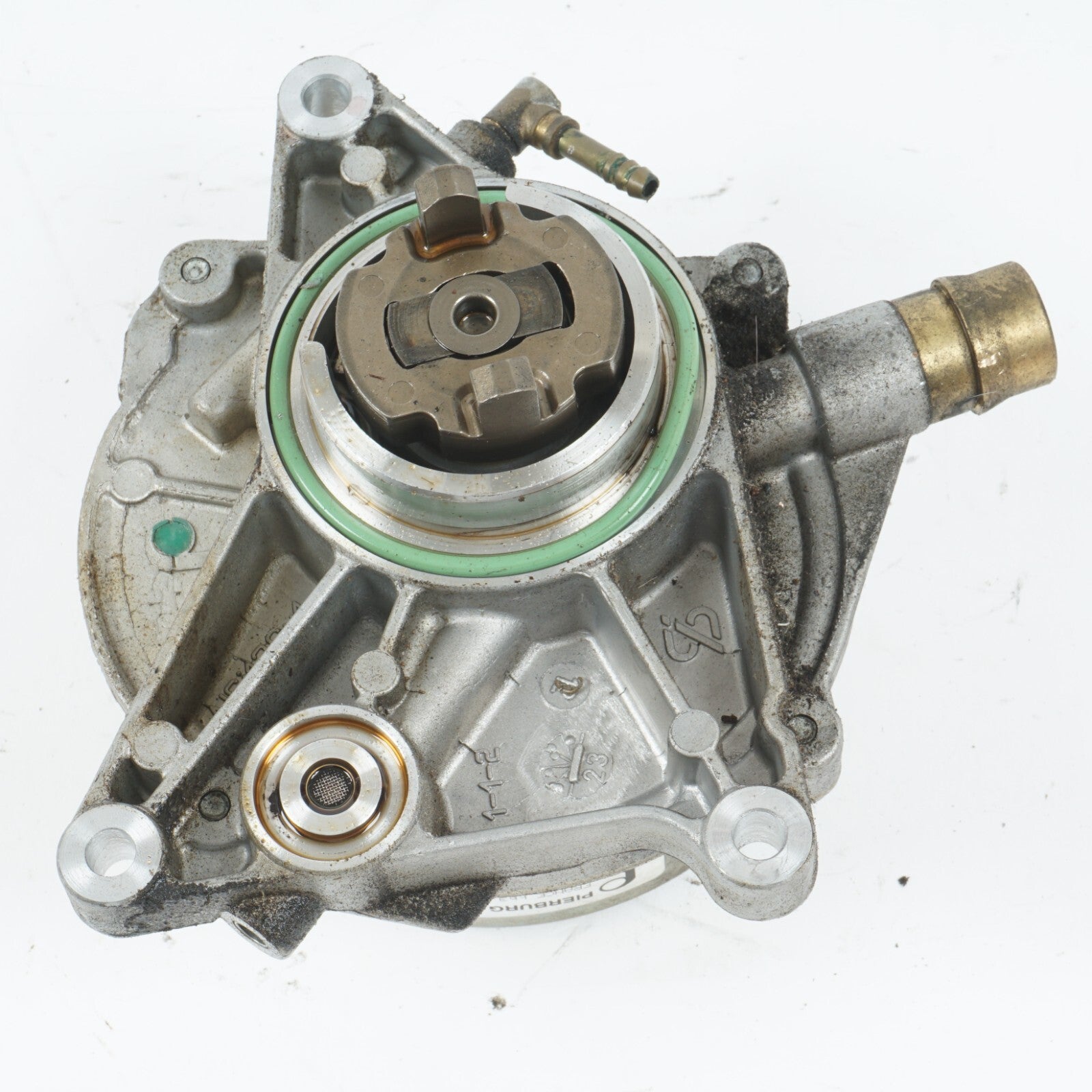 10 - 16 PORSCHE PANAMERA ENGINE VACUUM PUMP 94811005006  OEM