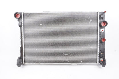 2014 - 2017 Mercedes-Benz E350 E400 Engine Cooling Radiator 2045003603 OEM