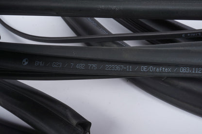 21 - 24 BMW 430I Convertible Front Windshield Weatherstrip Seal 7482775 OEM