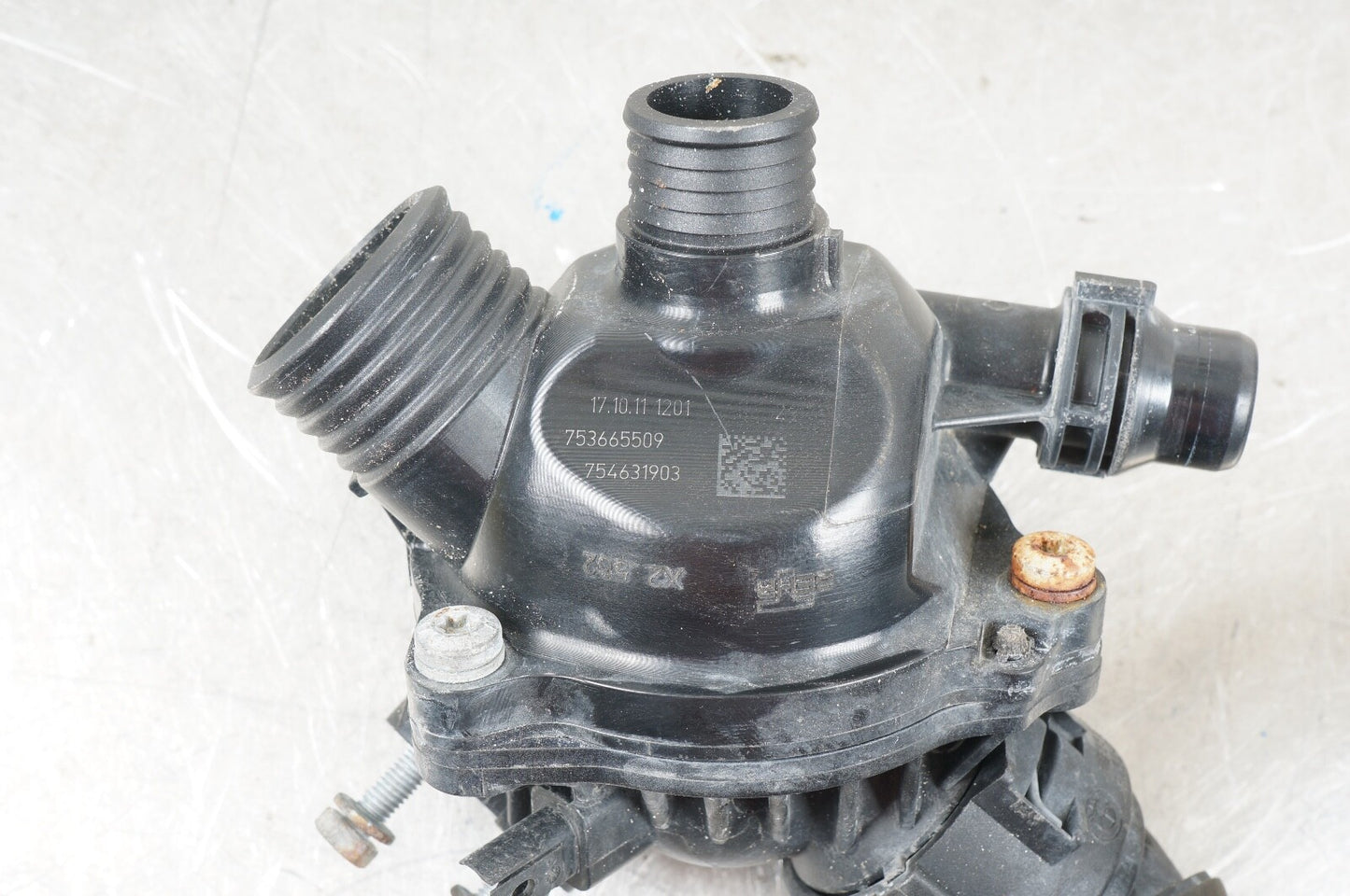 2008-2012 BMW 328I E90 LCI N52N ENGINE COOLING THERMOSTAT OEM 753665509