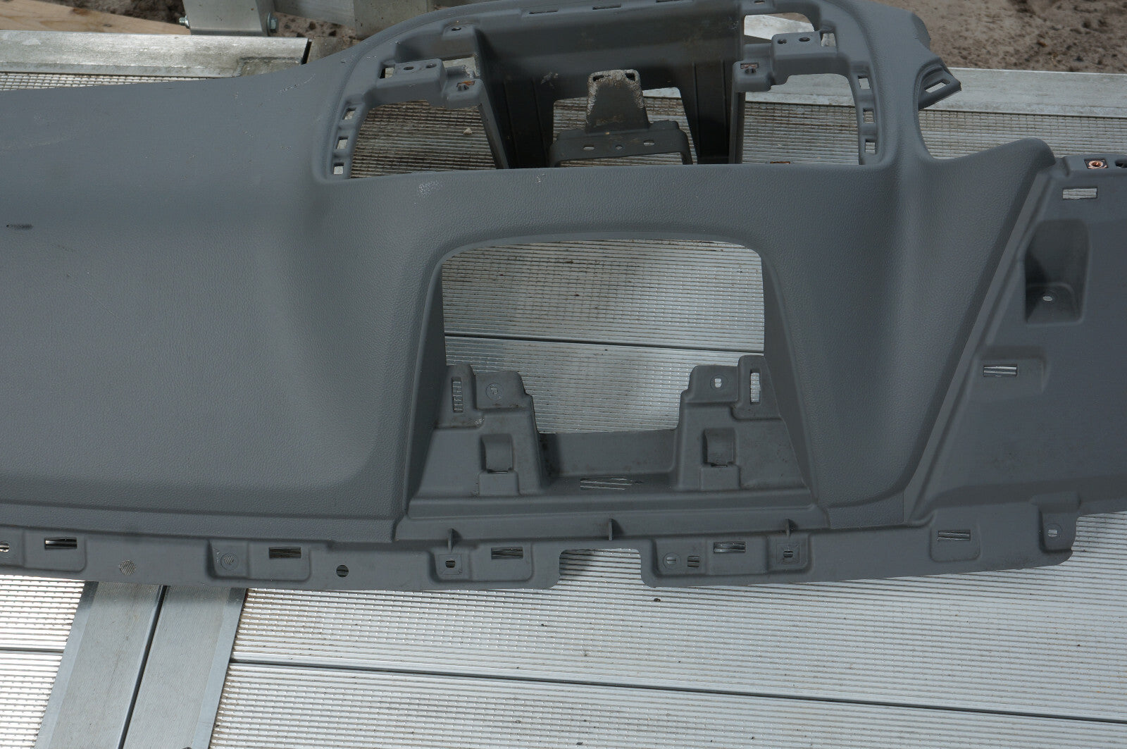 2015-2018 CHEVY COLORADO DASH DASHBOARD PANEL  OEM