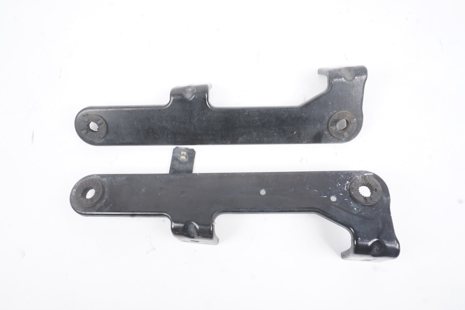 2014-2019 Maserati Ghibli Left & Right Radiator Support Mount Bracket OEM