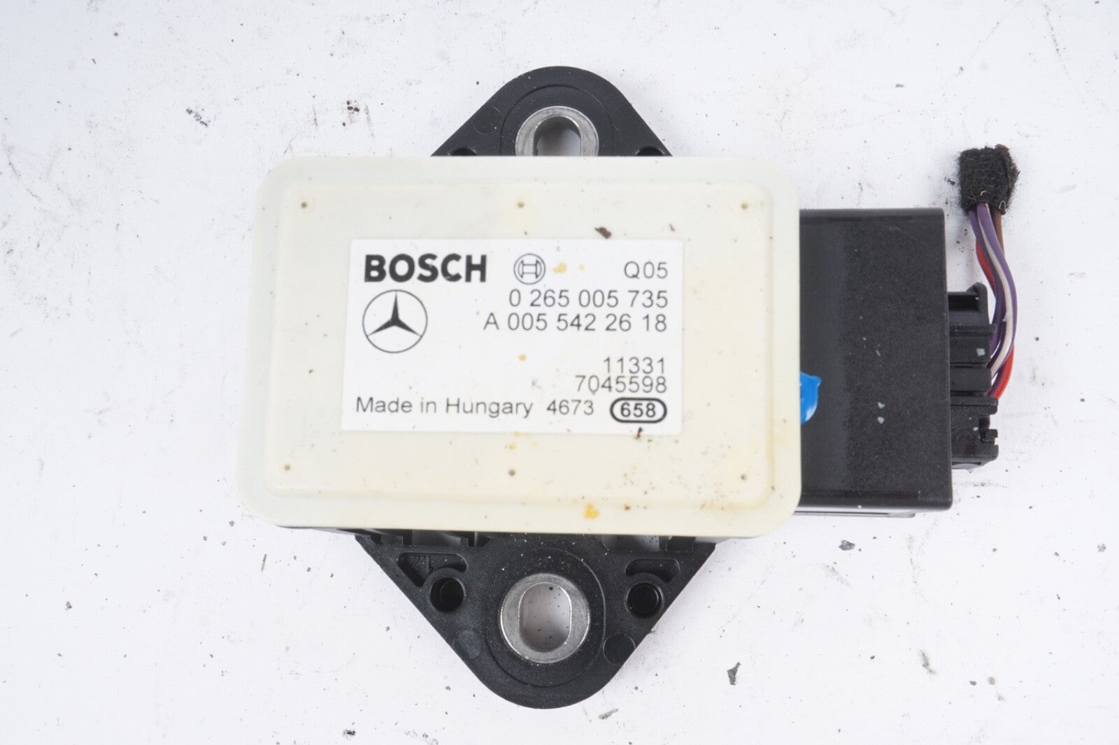 2010 - 13 Mercedes E350 Convertible Yaw Rate Speed Sensor OEM A0055422618