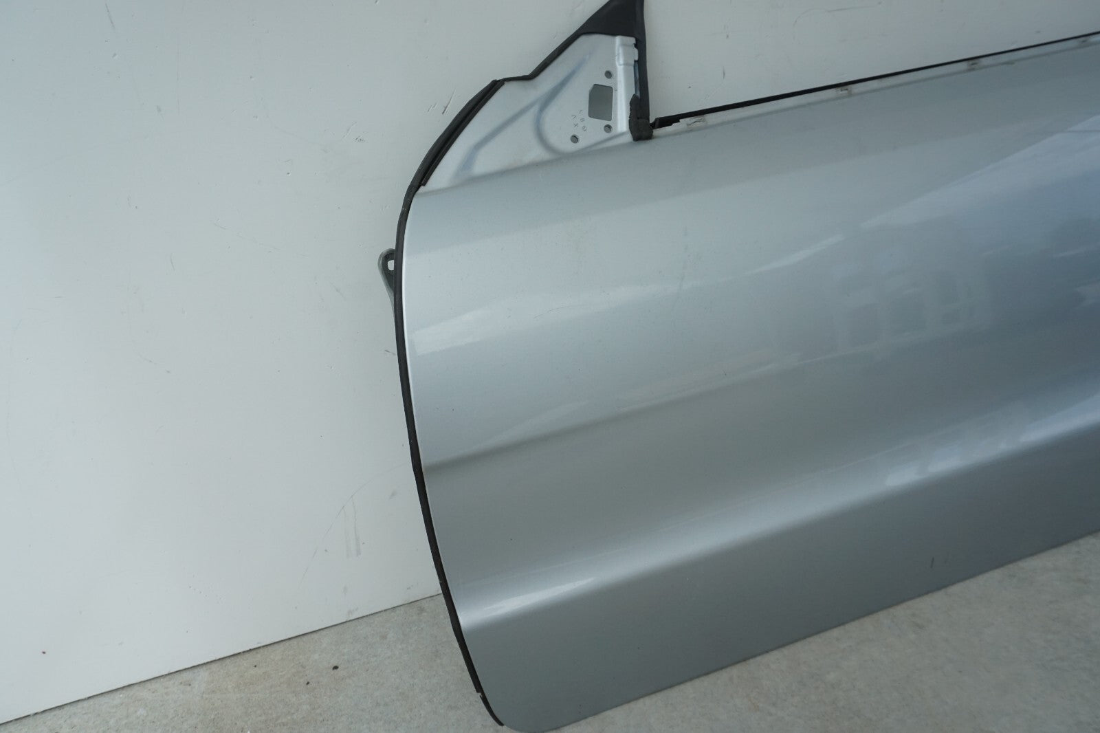 2003-2008 Mercedes-Benz SL500 FRONT LEFT DRIVER DOOR SHELL OEM