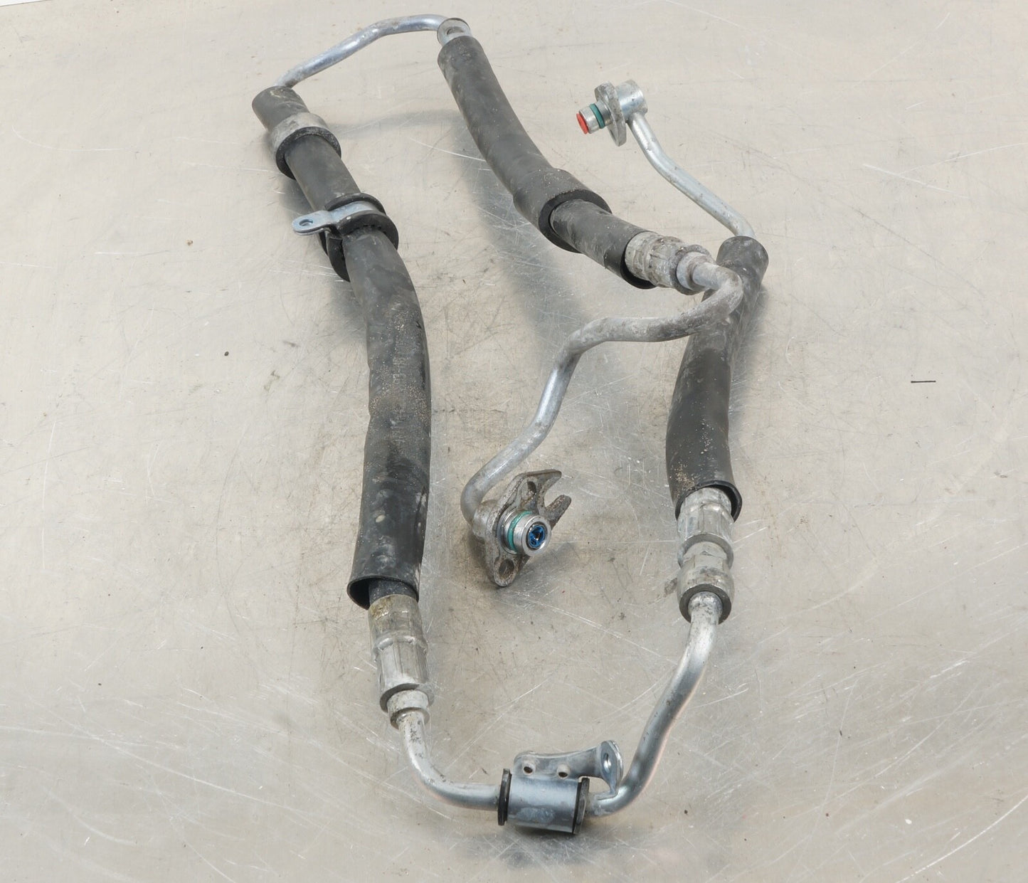 2011 - 2017 Audi A8L A8 D4 Power Steering Oil Hose Line Pipe