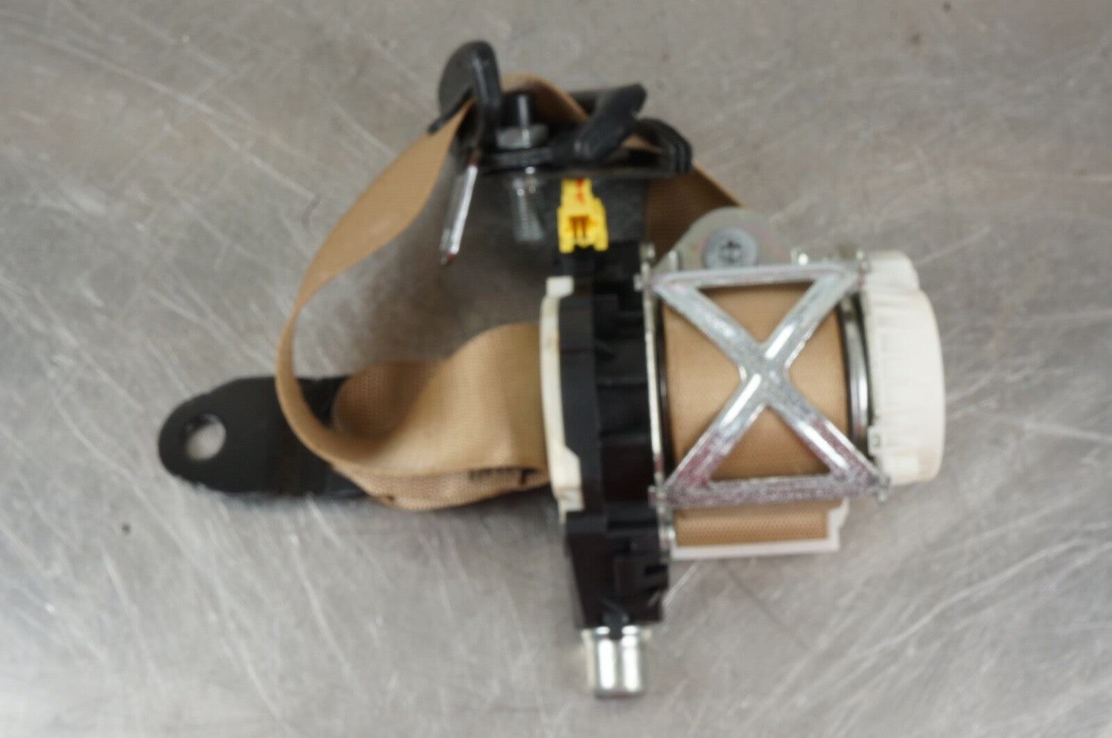 06-13 Mercedes W251 R350 R500 Seat Belt Retractor 3RD Row Left Side Beige OEM