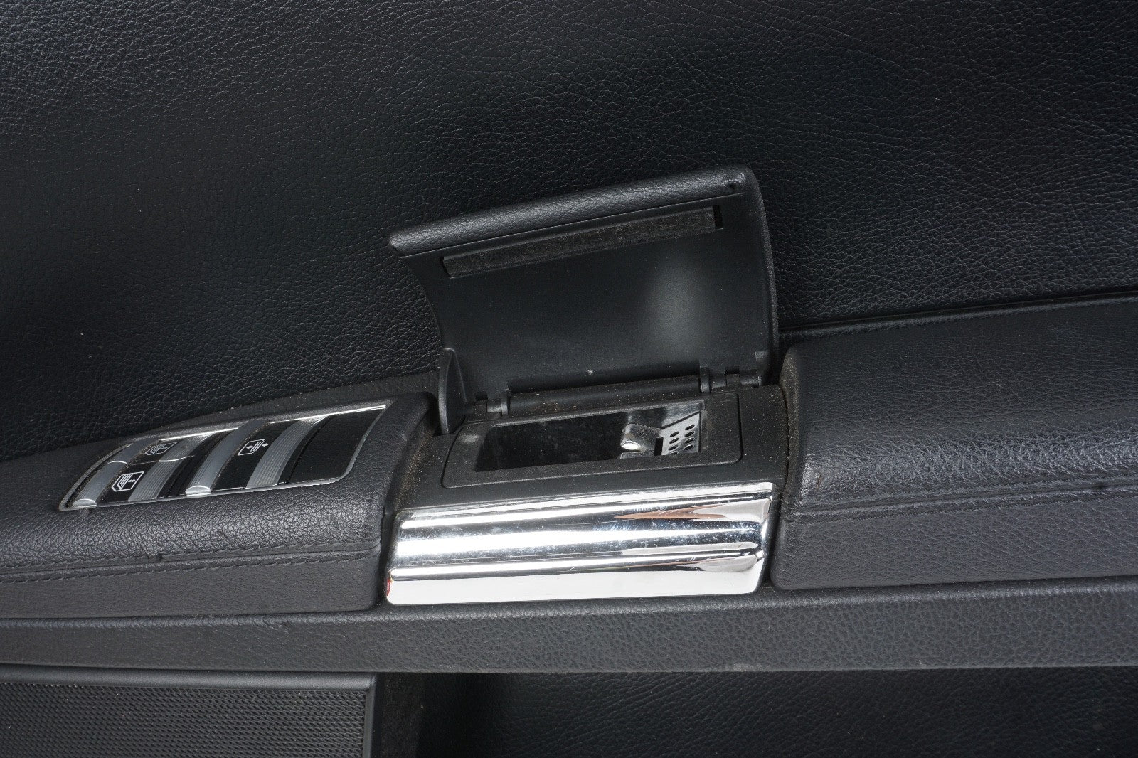 2007 - 2013 Mercedes S550 S600 RIGHT RH Rear Door Trim Panel Black