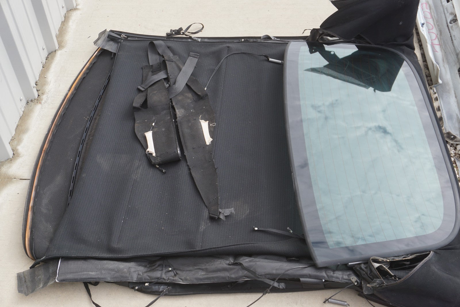 2010 - 2013 Mercedes W207 E550 E350 Convertible Soft Top Roof Cover Black OEM