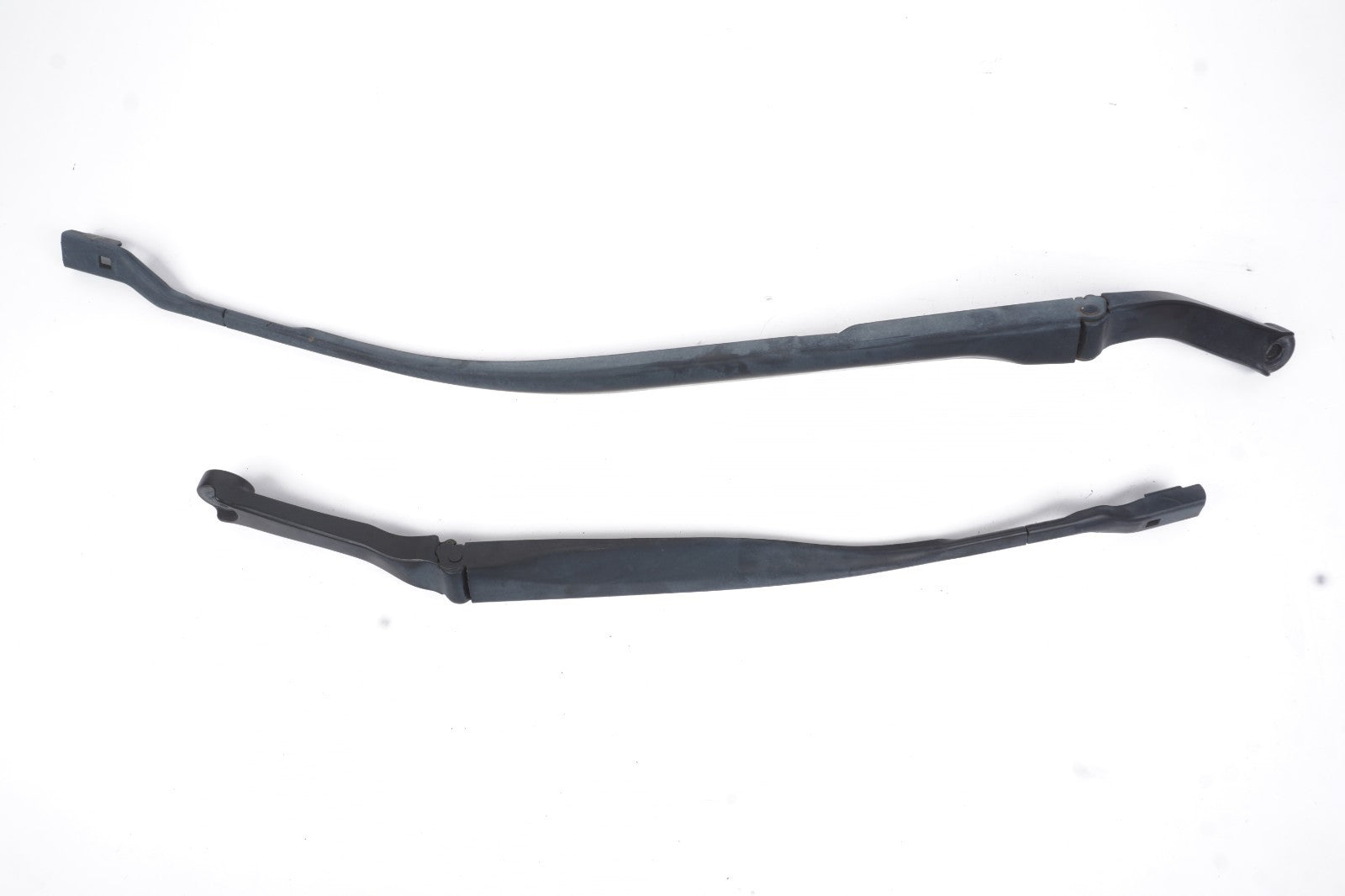 2014 - 2021 Maserati Ghibli Windshield Wiper Arm Left & Right OEM