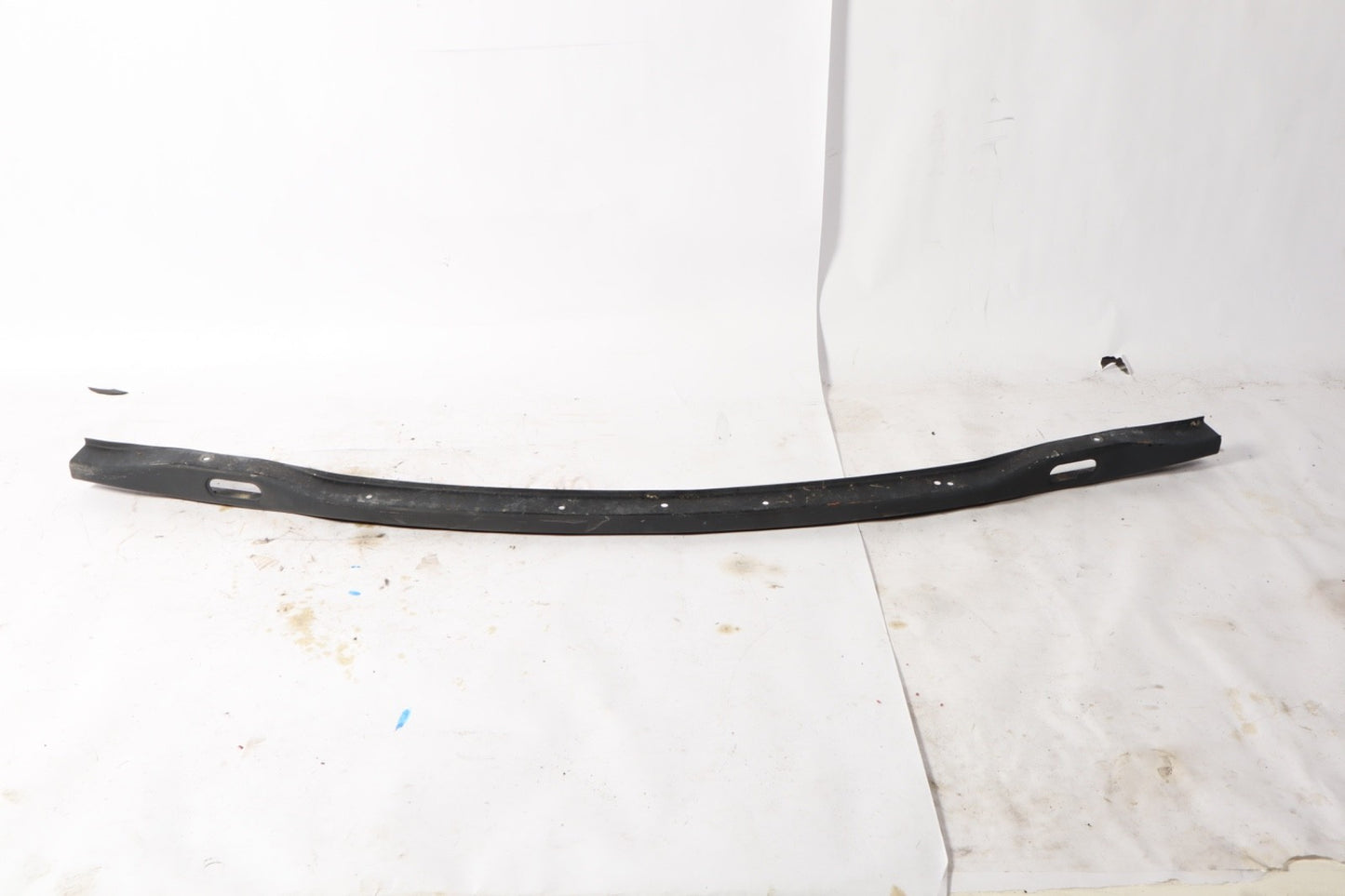 2012 - 2015 BMW 650i F12 FRONT LOWER BUMPER REINFORCEMENT IMPACT BAR OEM