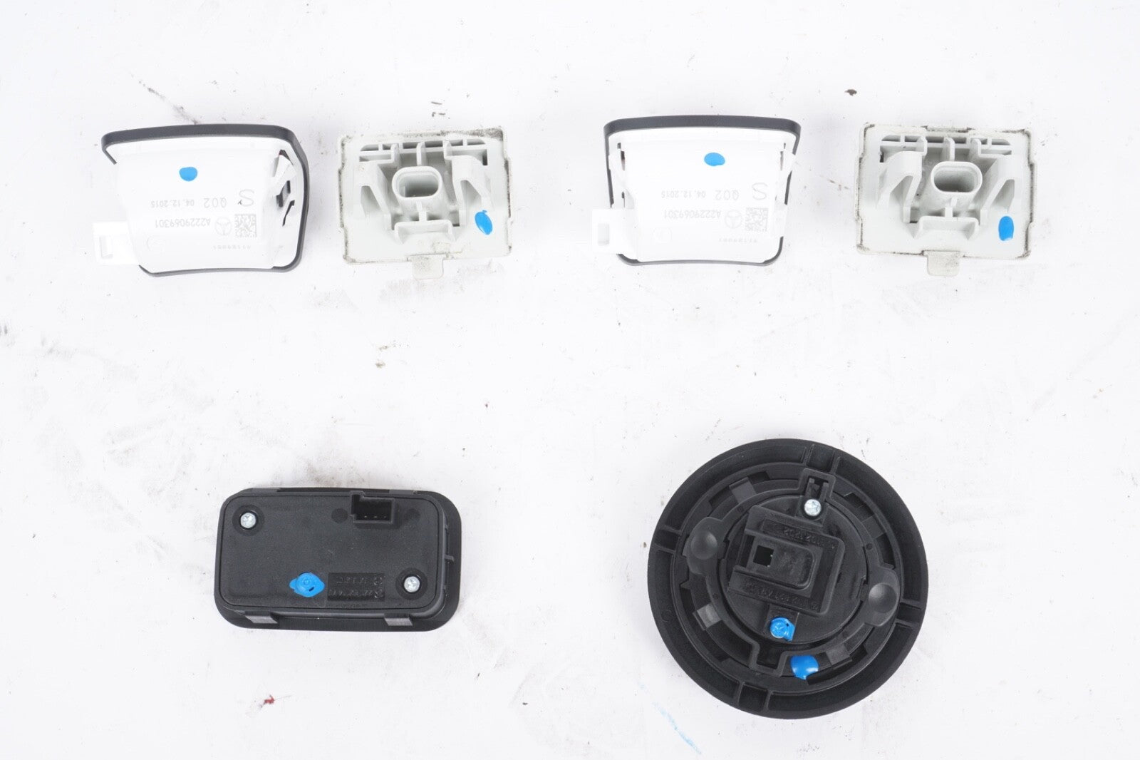 2014-2020 MERCEDES W222 S550 S560 S63 REAR TRUNK LID CLOSE LOCK SWITCH OEM