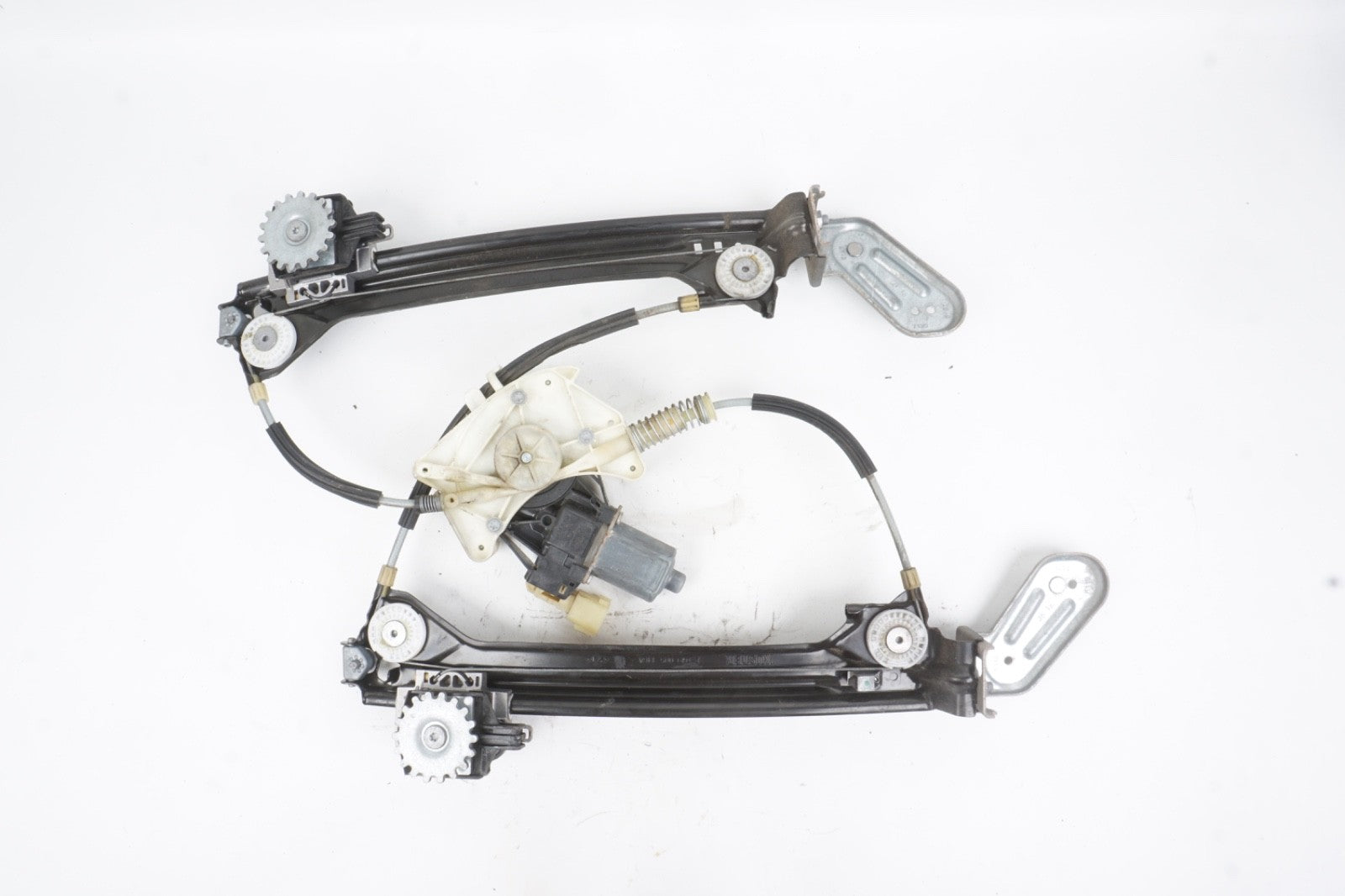 2014 - 2021 Maserati Ghibli Rear Left Side Door Window Regulator Motor 670030023