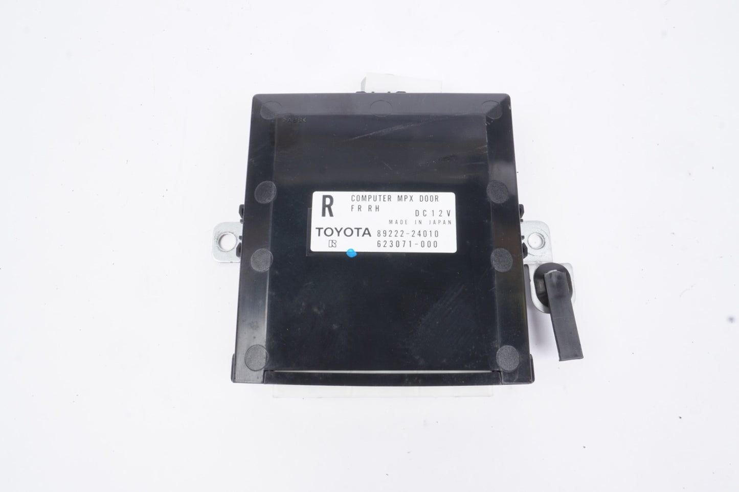 2002-2008 LEXUS SC430 Multiplex Network MPX Door Control 89222-24010 Right OEM