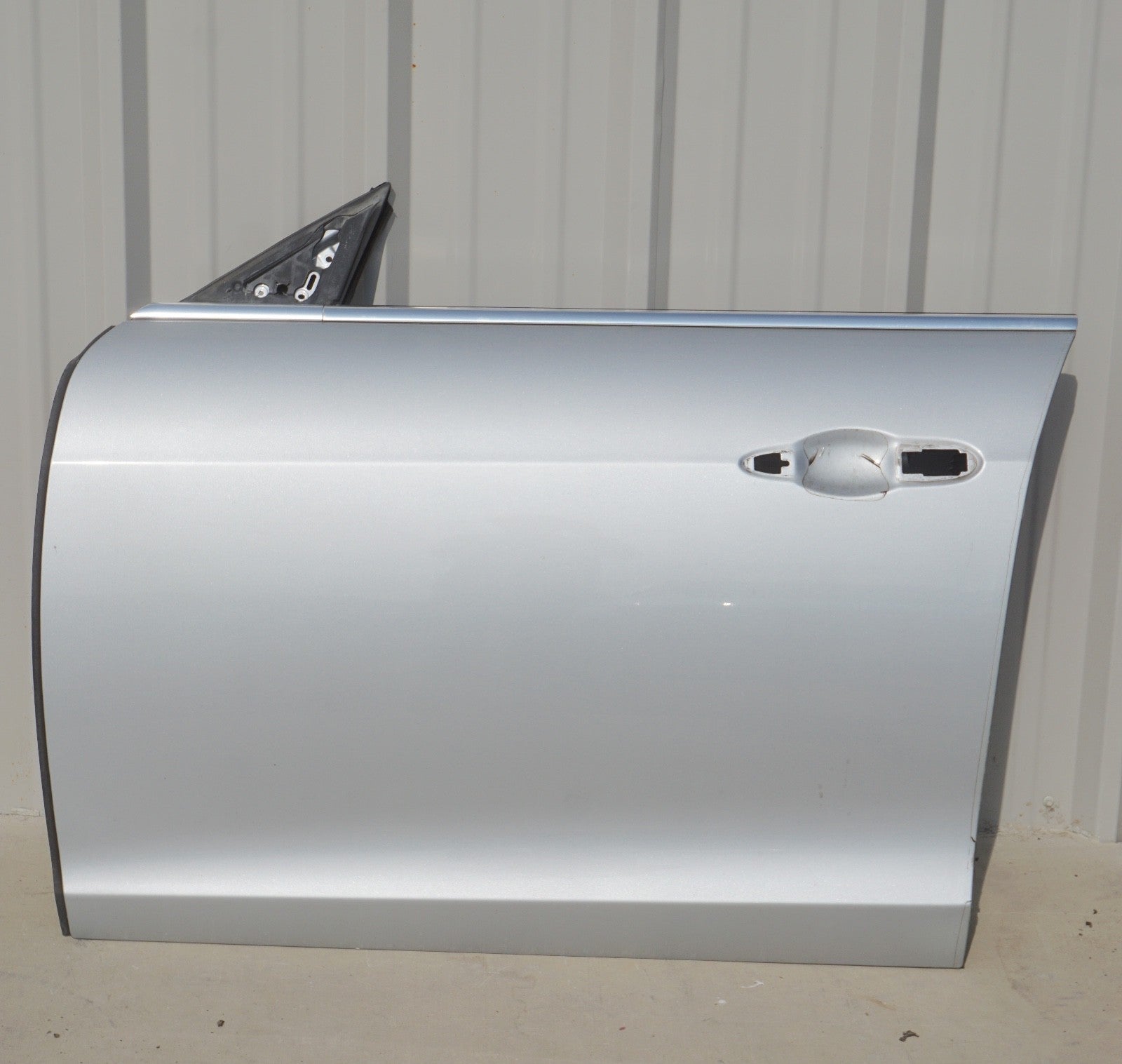 2014 - 2020 Maserati Ghibli Front Left Side Door Shell Panel OEM