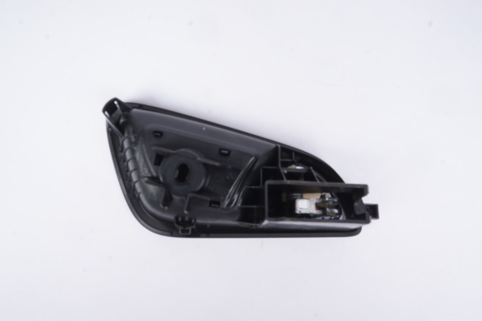 2012 - 2018 Ford Focus Front or Rear Left Driver Door Inner Handle  OEM